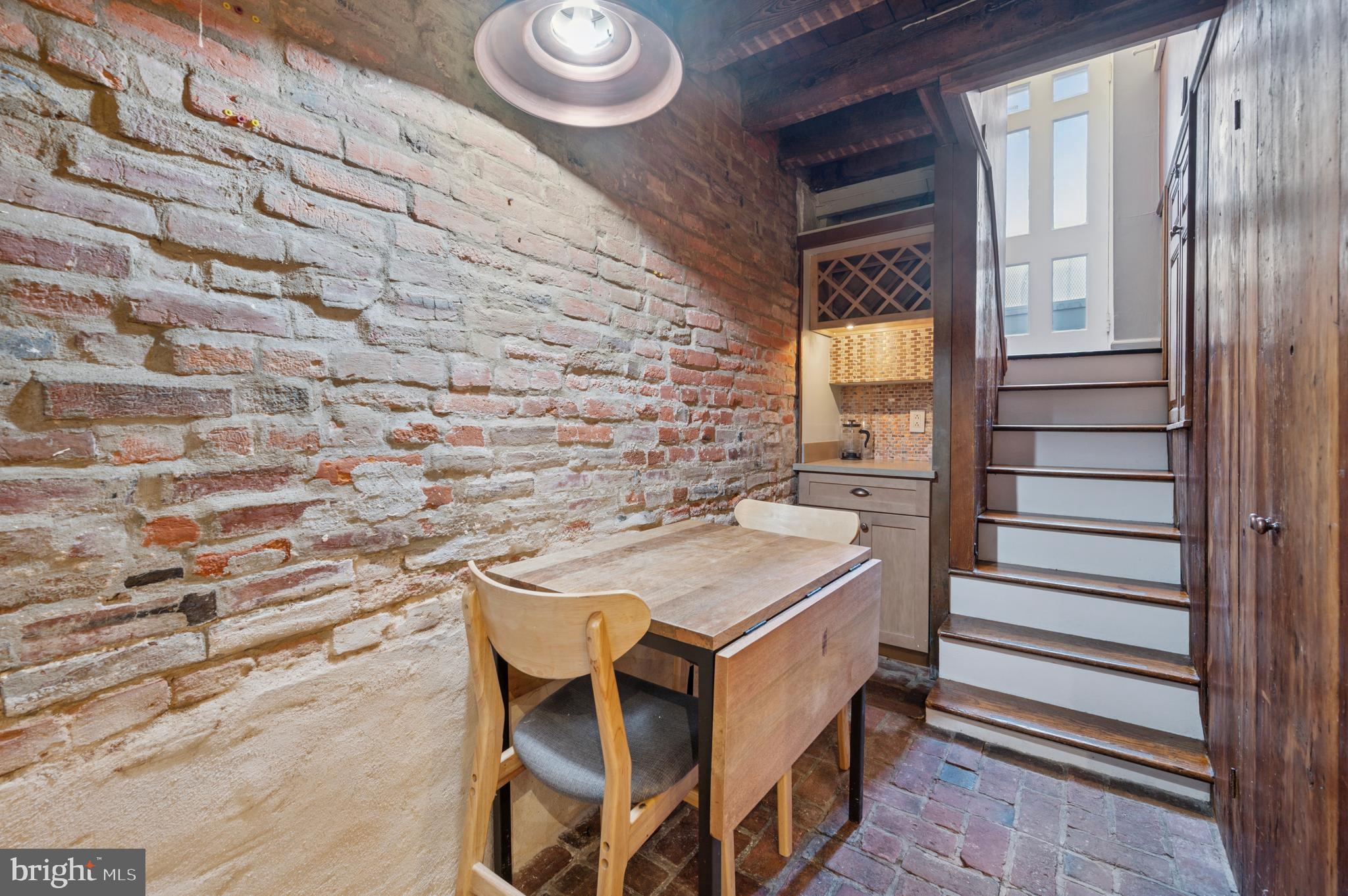 WASHINGTON SQ WEST - Residential