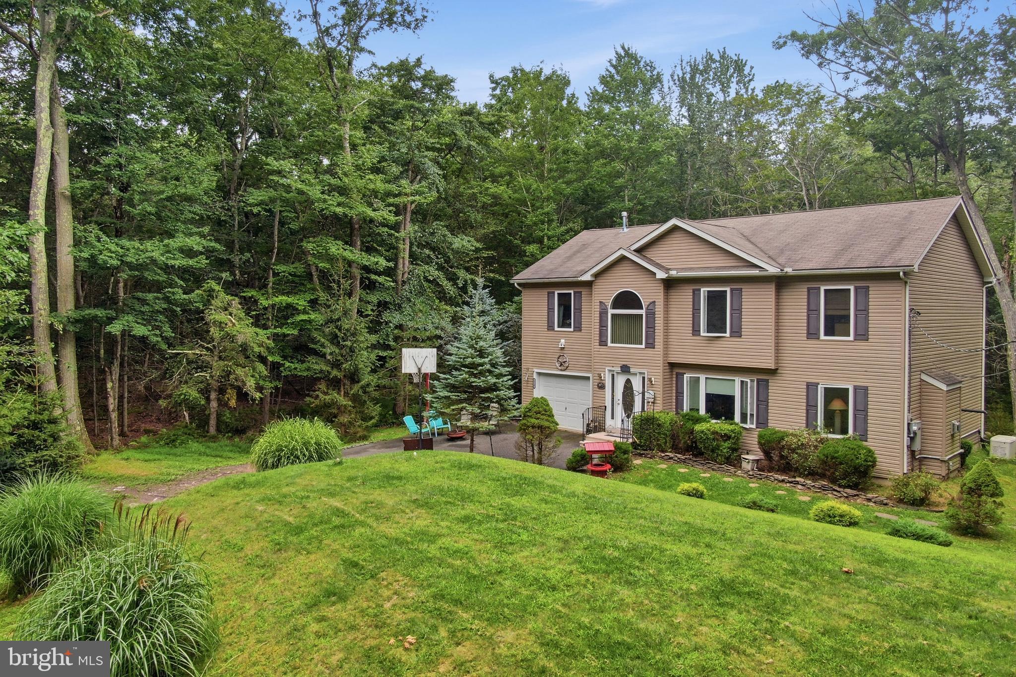 110 AARON DRIVE