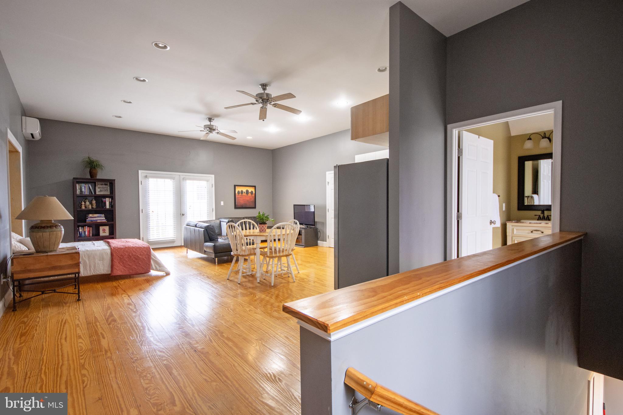 DULIN CLARK - Residential