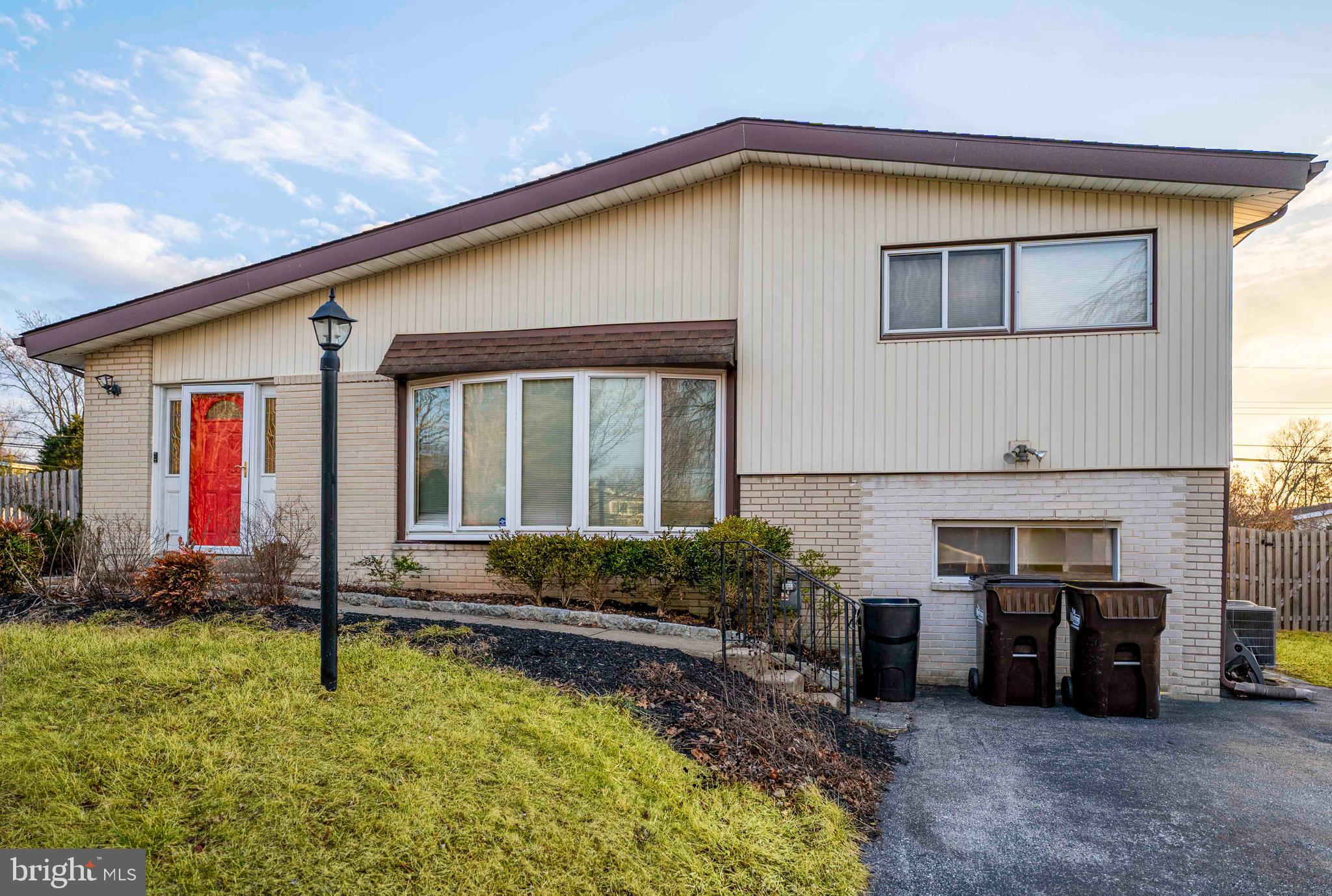 CENTER SQ GREEN - Residential