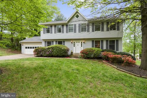 914 BARKER HILL ROAD HERNDON VA 20170