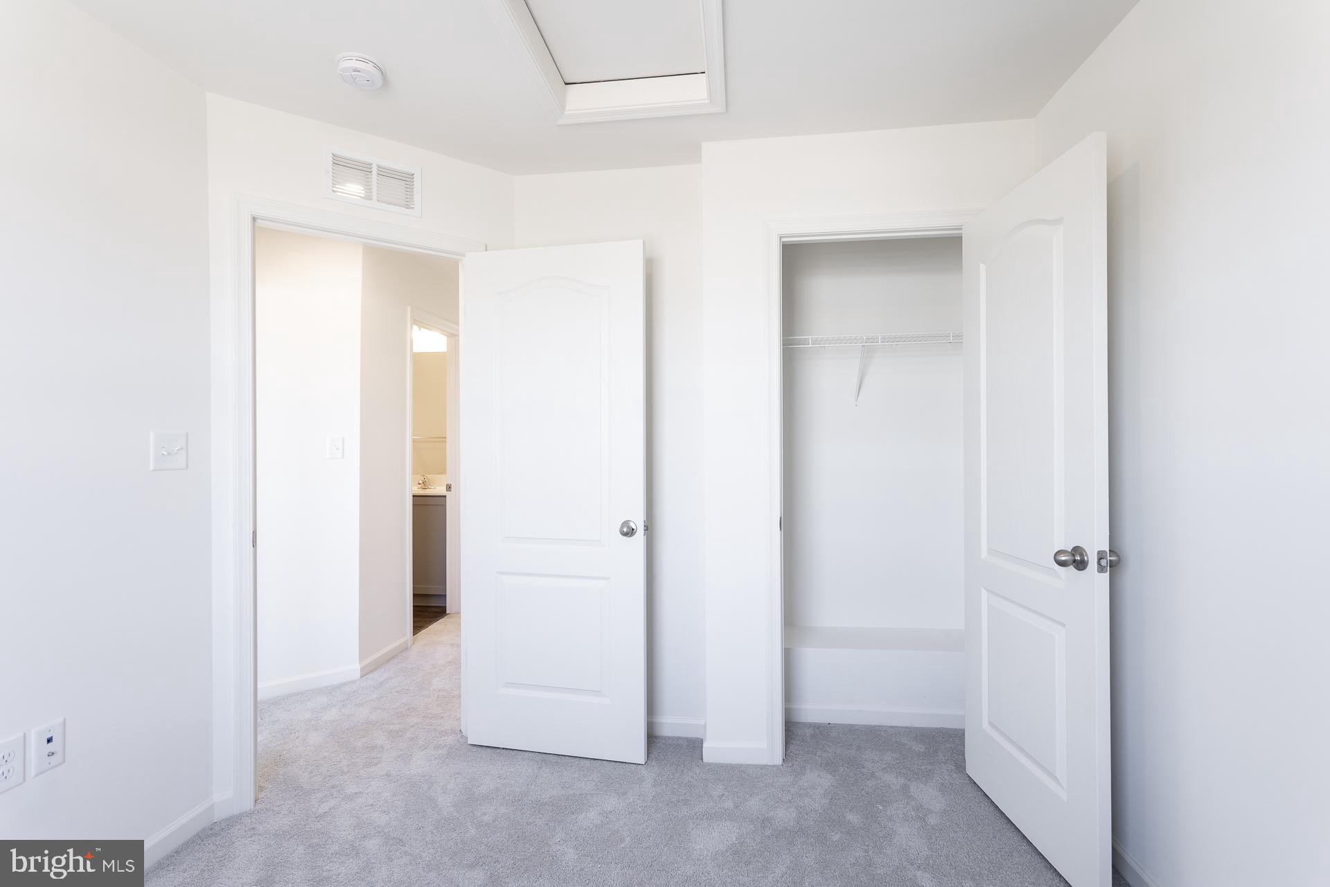 ARCHERS ROCK - Residential