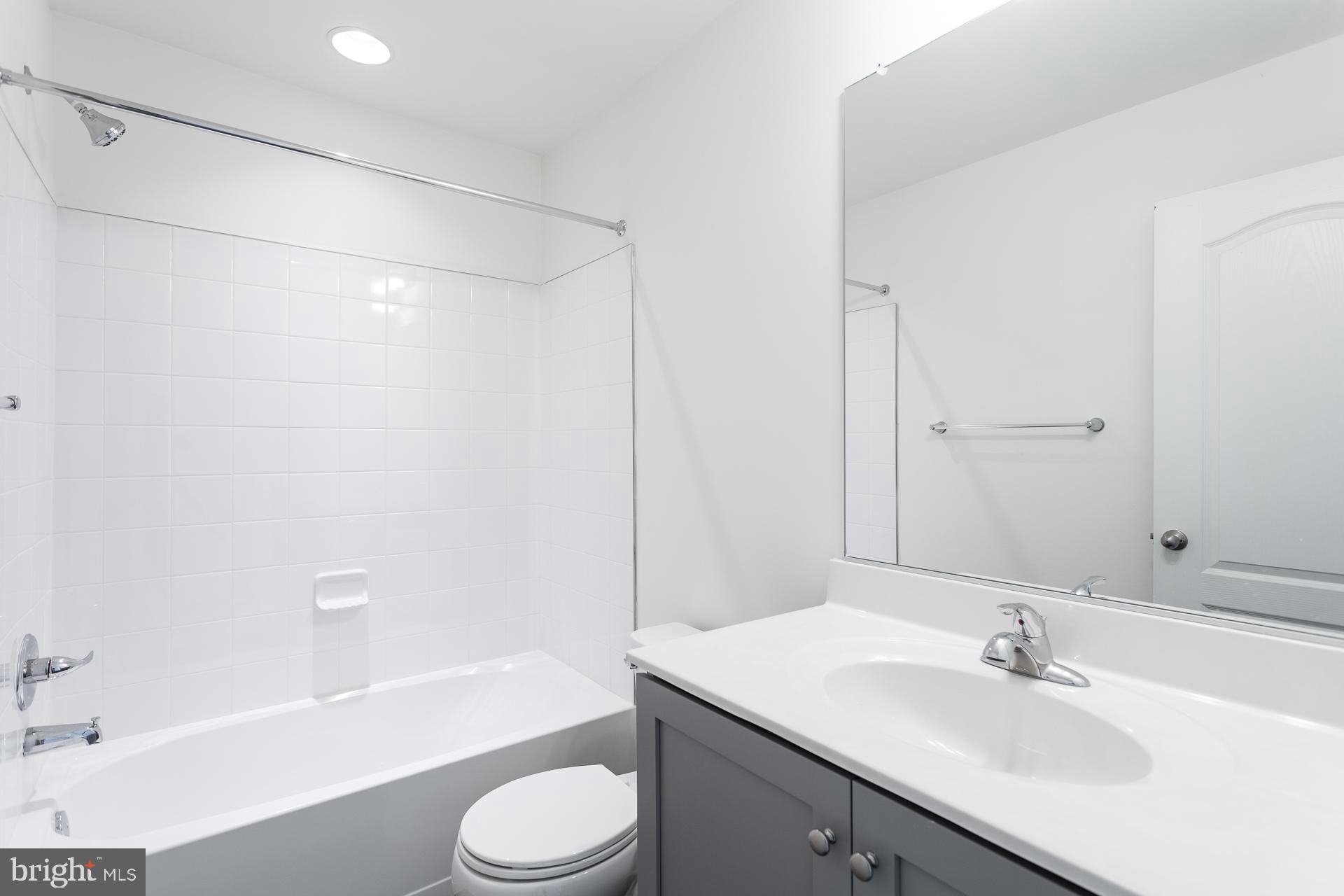 ARCHERS ROCK - Residential