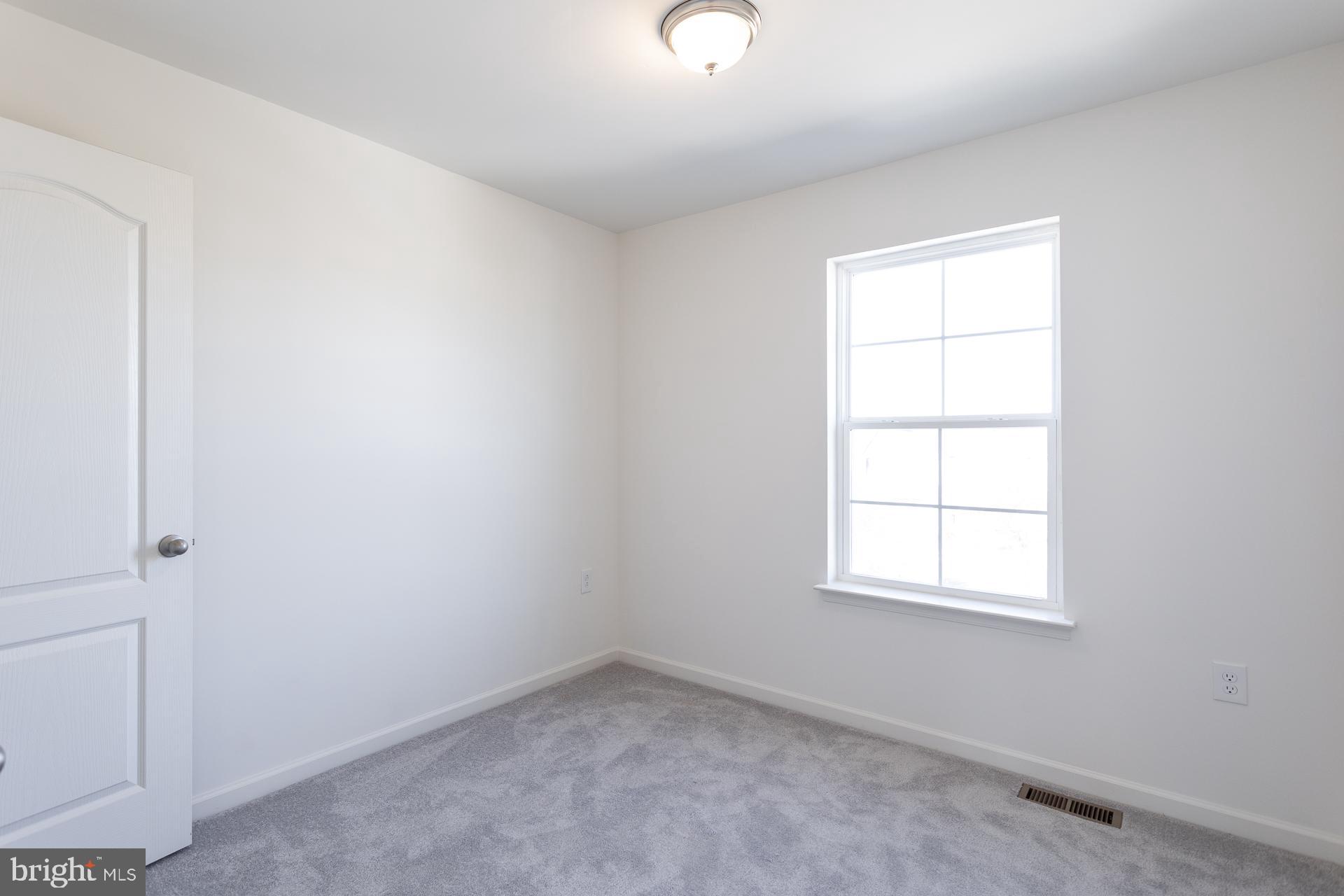 ARCHERS ROCK - Residential