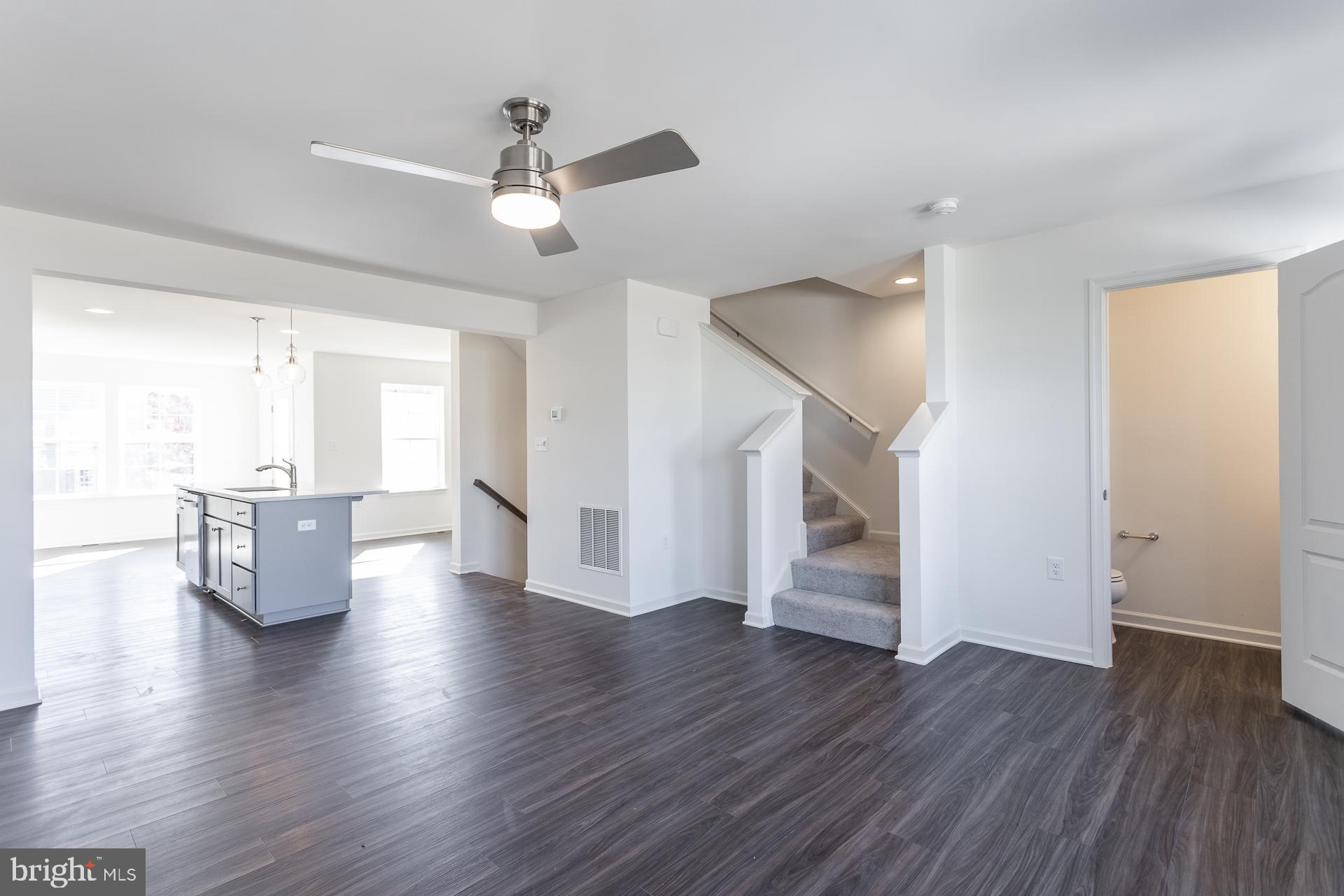 ARCHERS ROCK - Residential