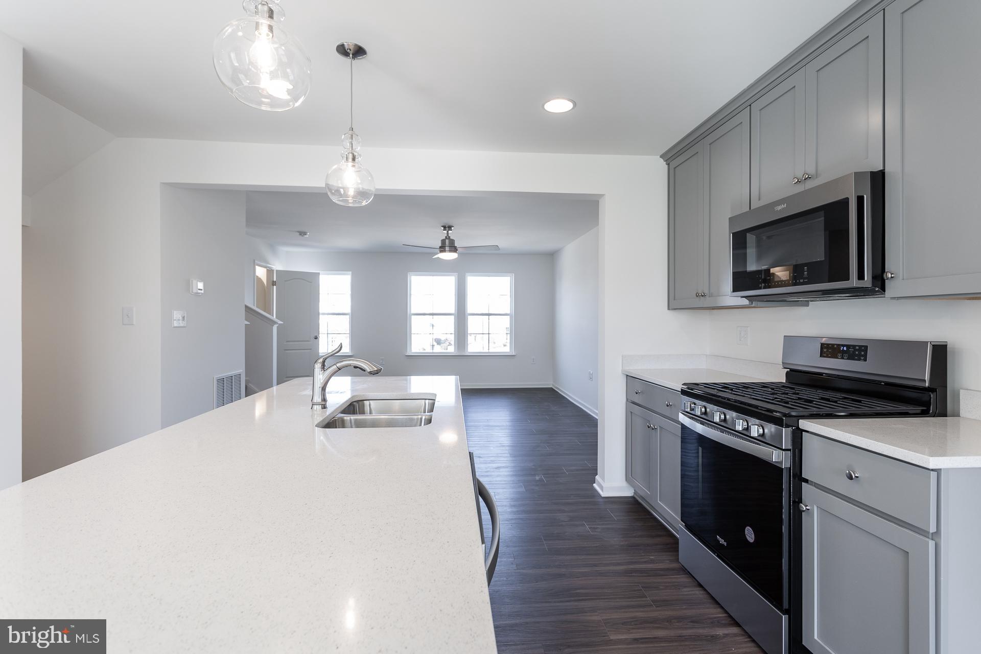 ARCHERS ROCK - Residential