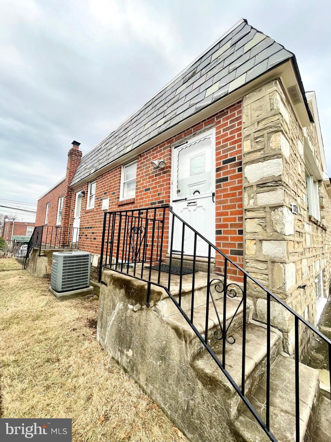 FOX CHASE - Residential