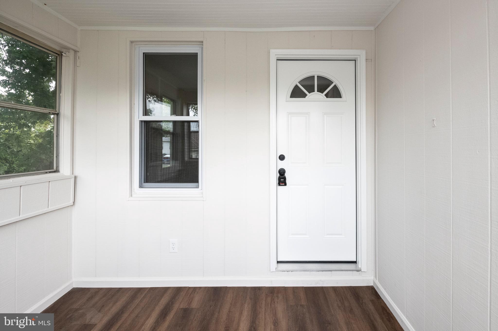 LINWOOD - Residential