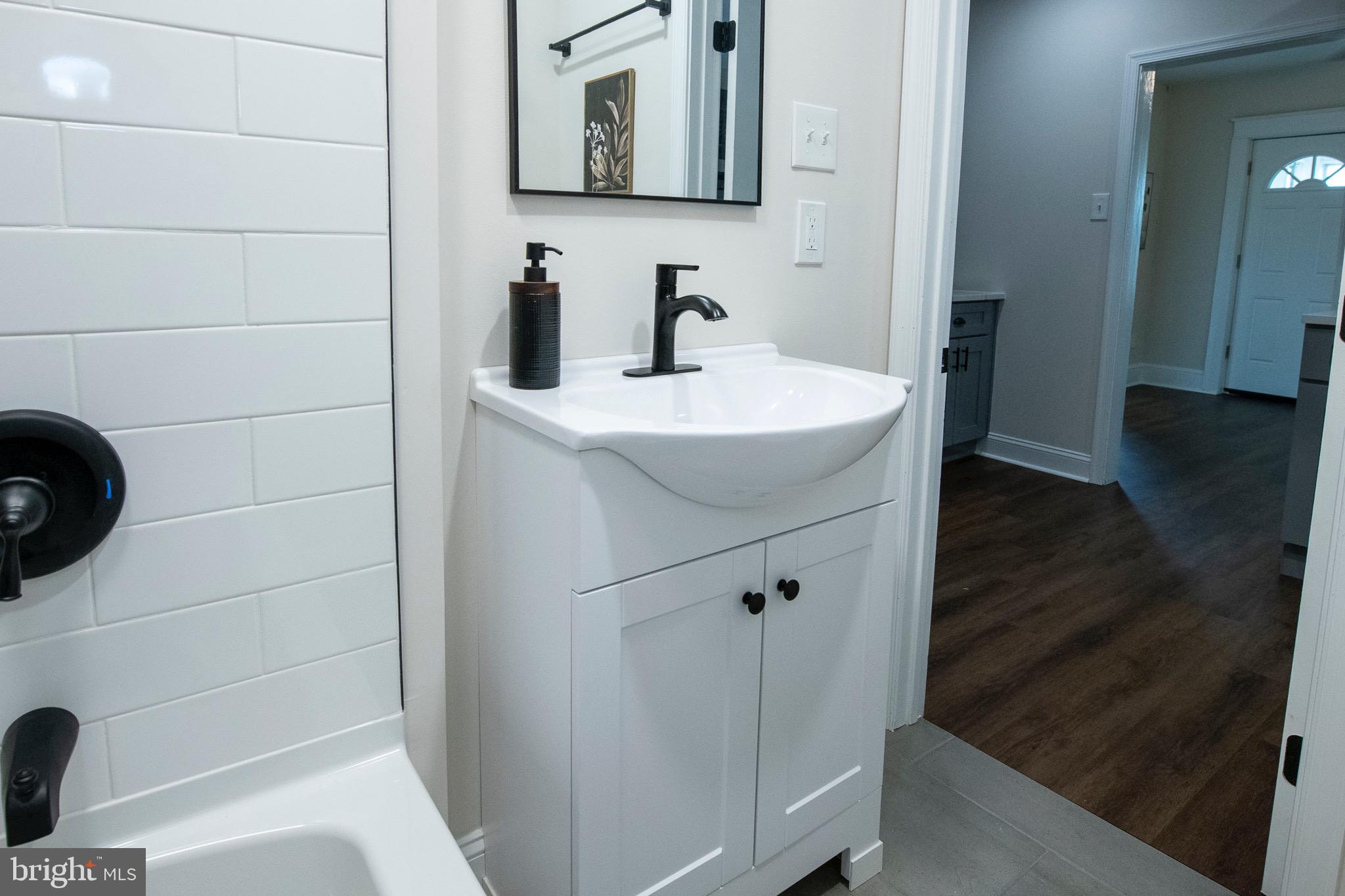 LINWOOD - Residential