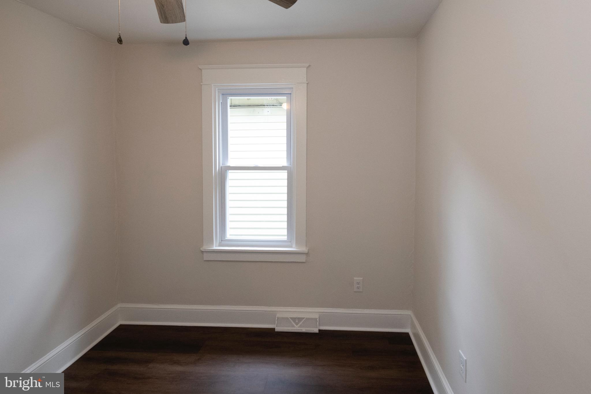 LINWOOD - Residential