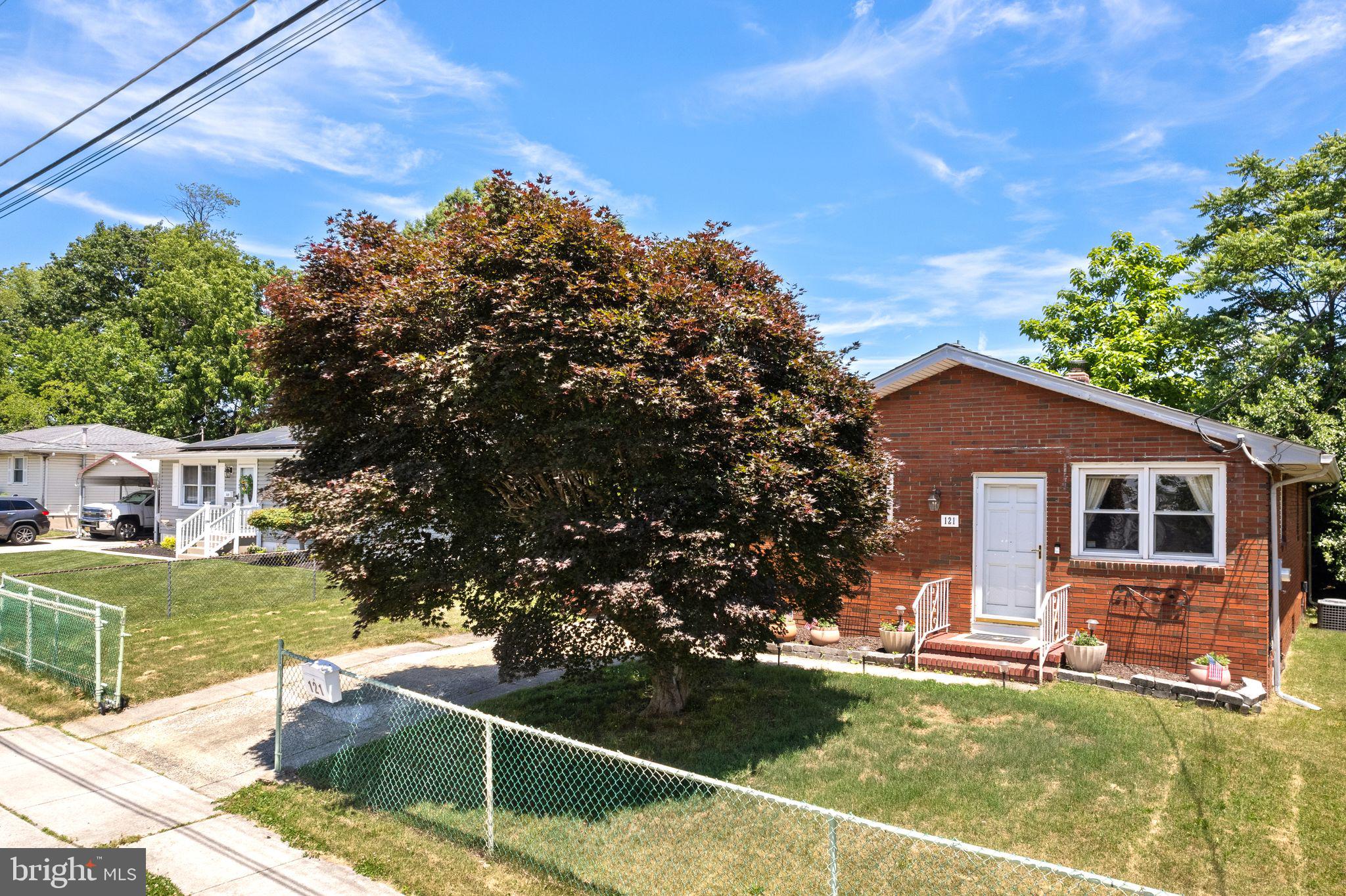 121 DOBBS AVENUE