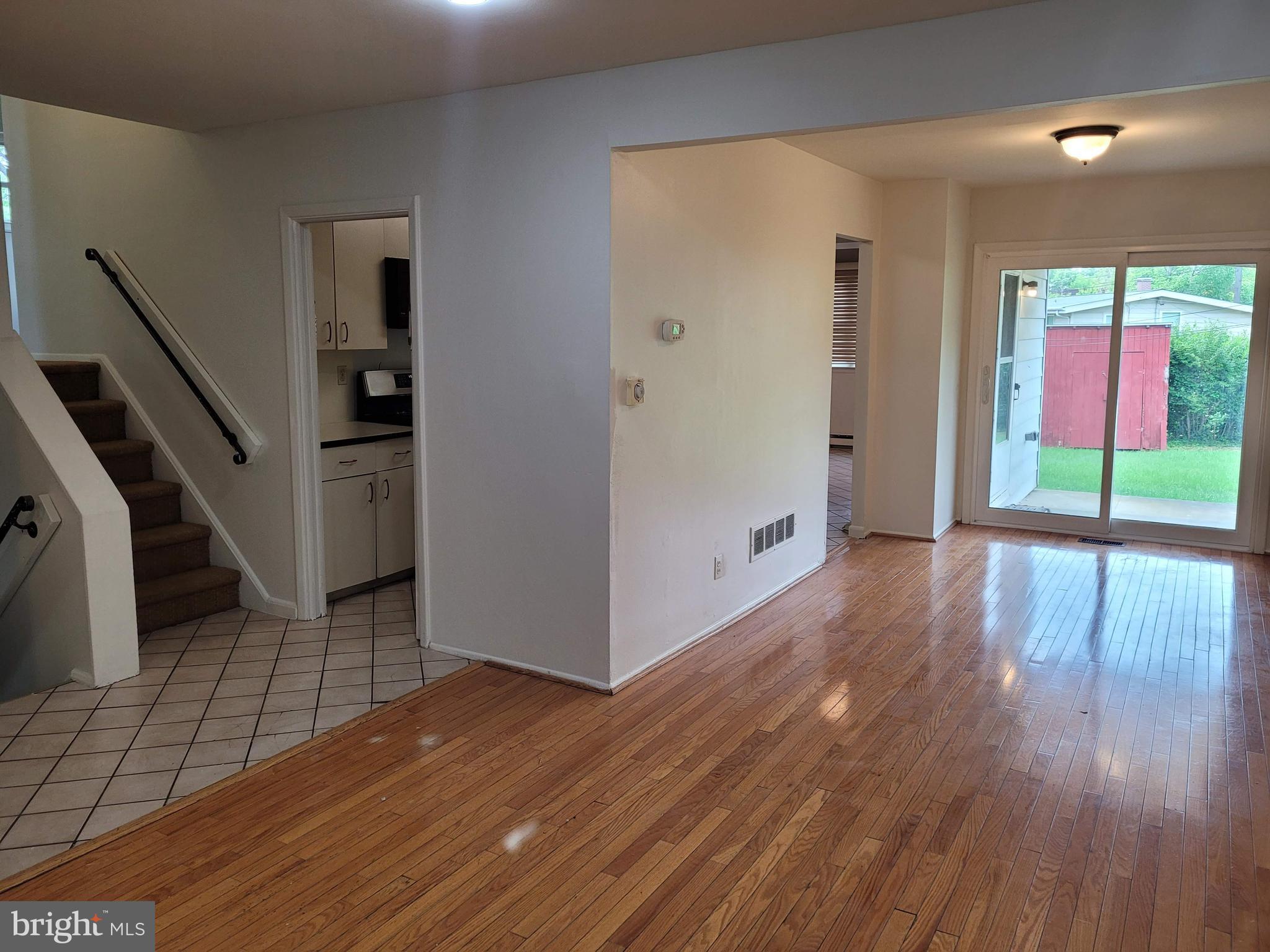 1002 SCOTTS HILL DRIVE