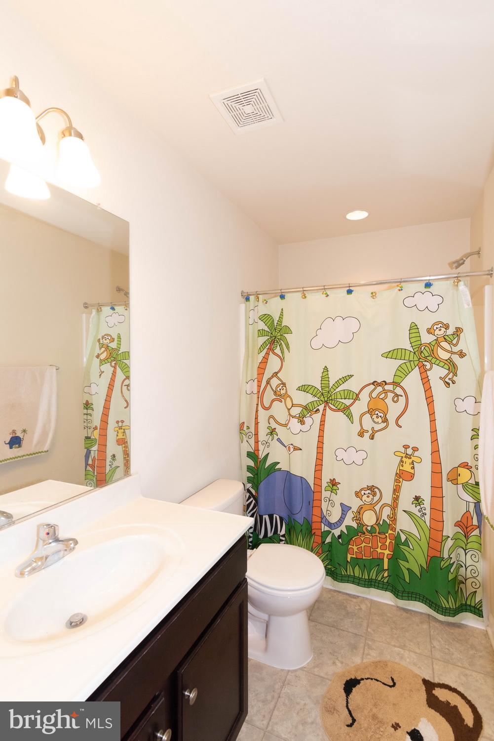 LAKELAND PLACE - Residential