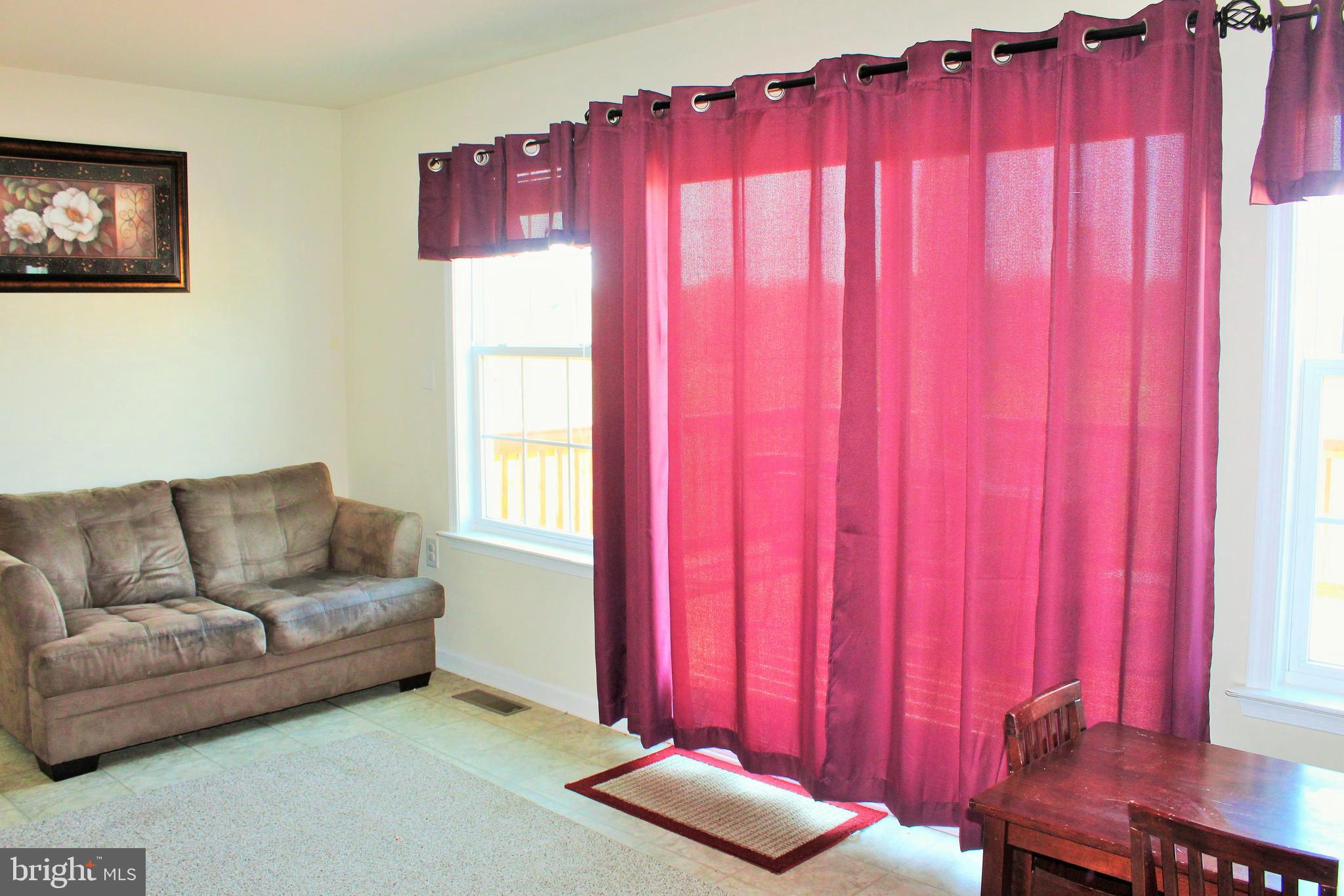 LAKELAND PLACE - Residential