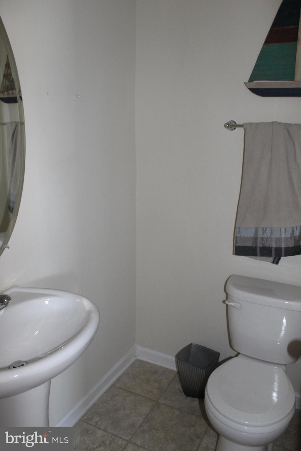 LAKELAND PLACE - Residential