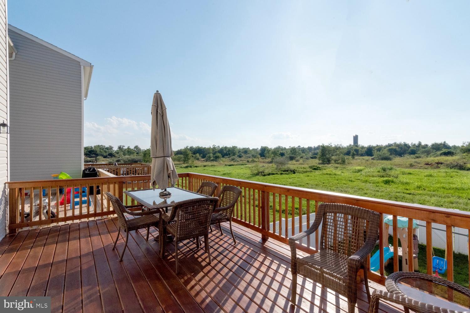 LAKELAND PLACE - Residential