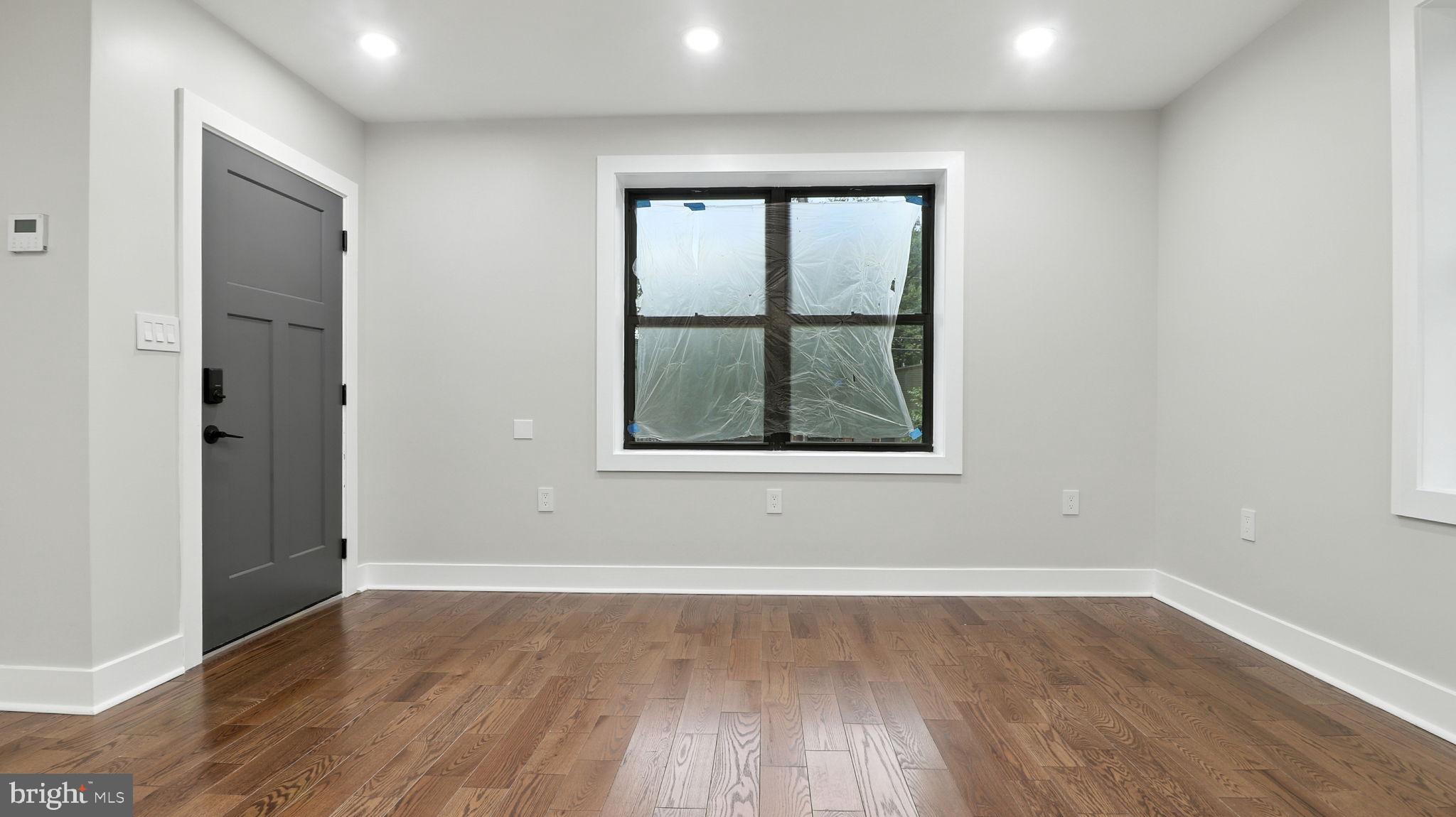 2256 HIGH STREET SE 1