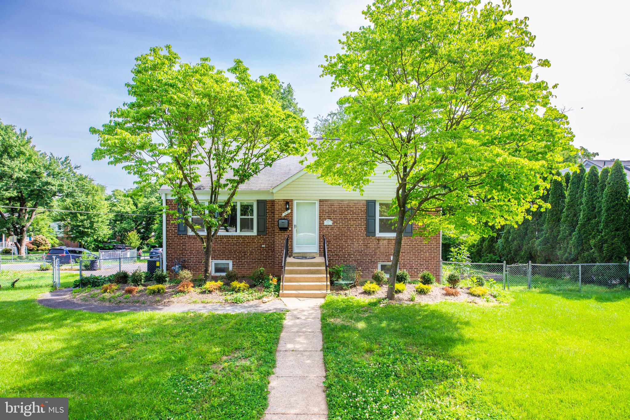 KENT GARDENS - Residential Lease