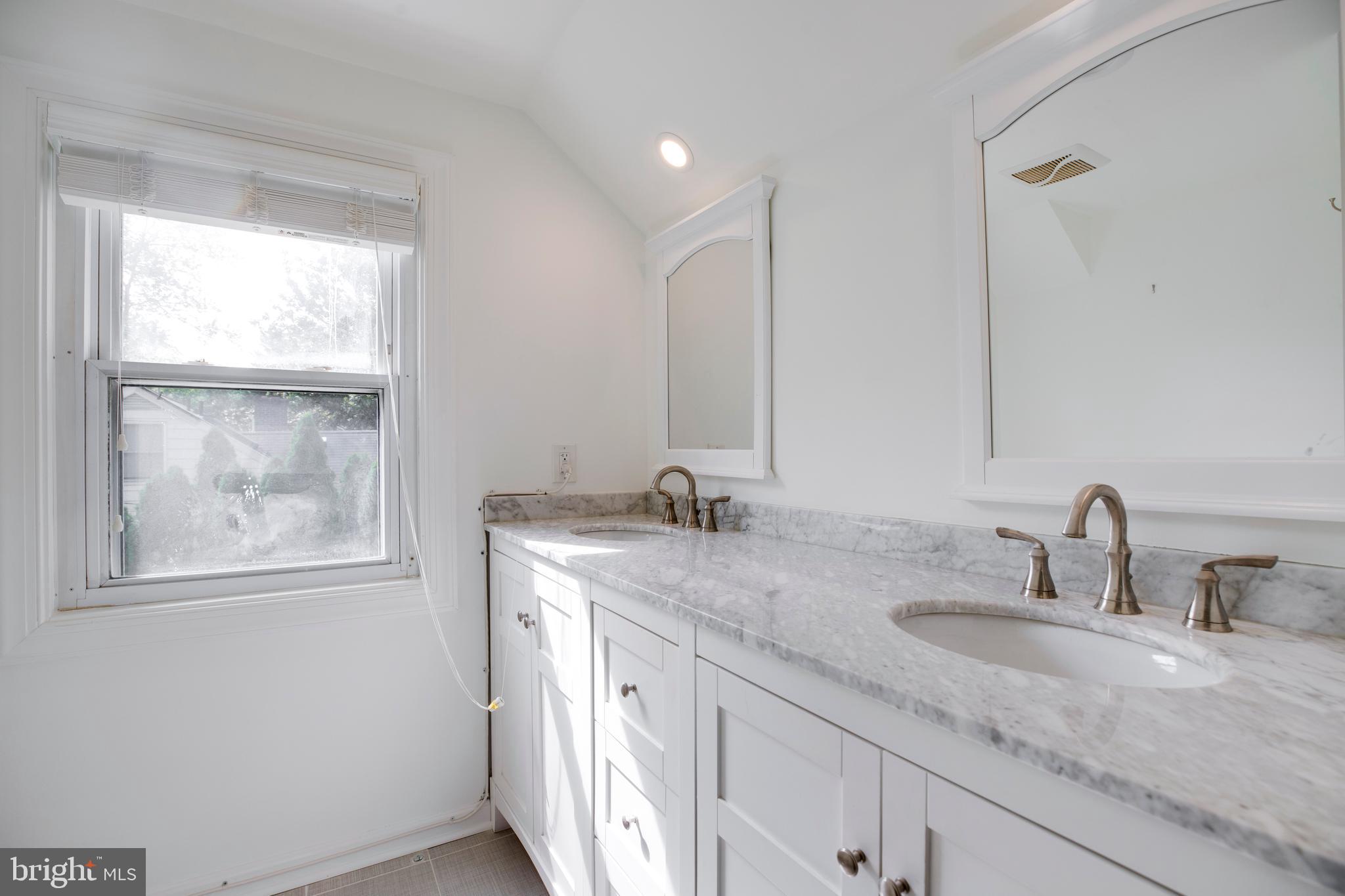 KENT GARDENS - Residential Lease