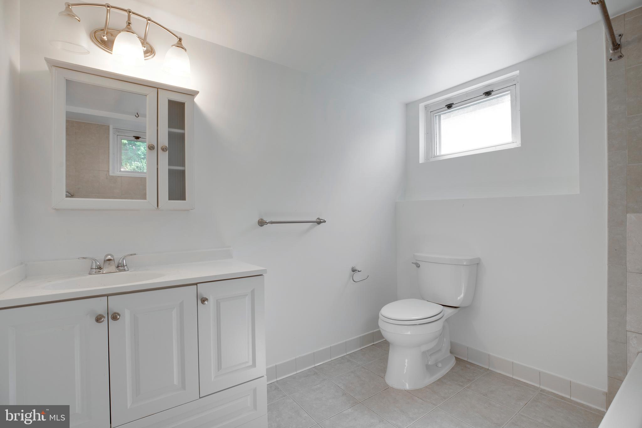 KENT GARDENS - Residential Lease