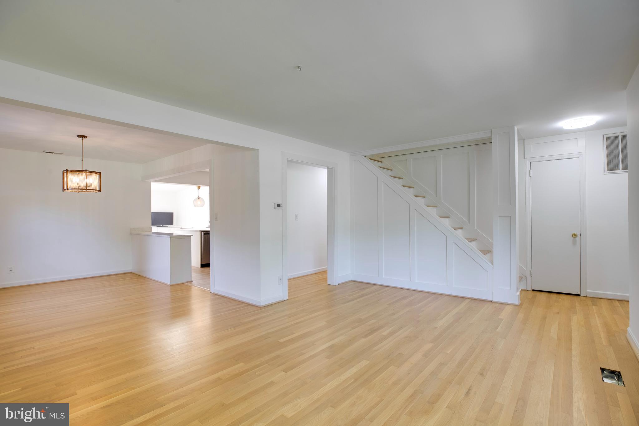 KENT GARDENS - Residential Lease