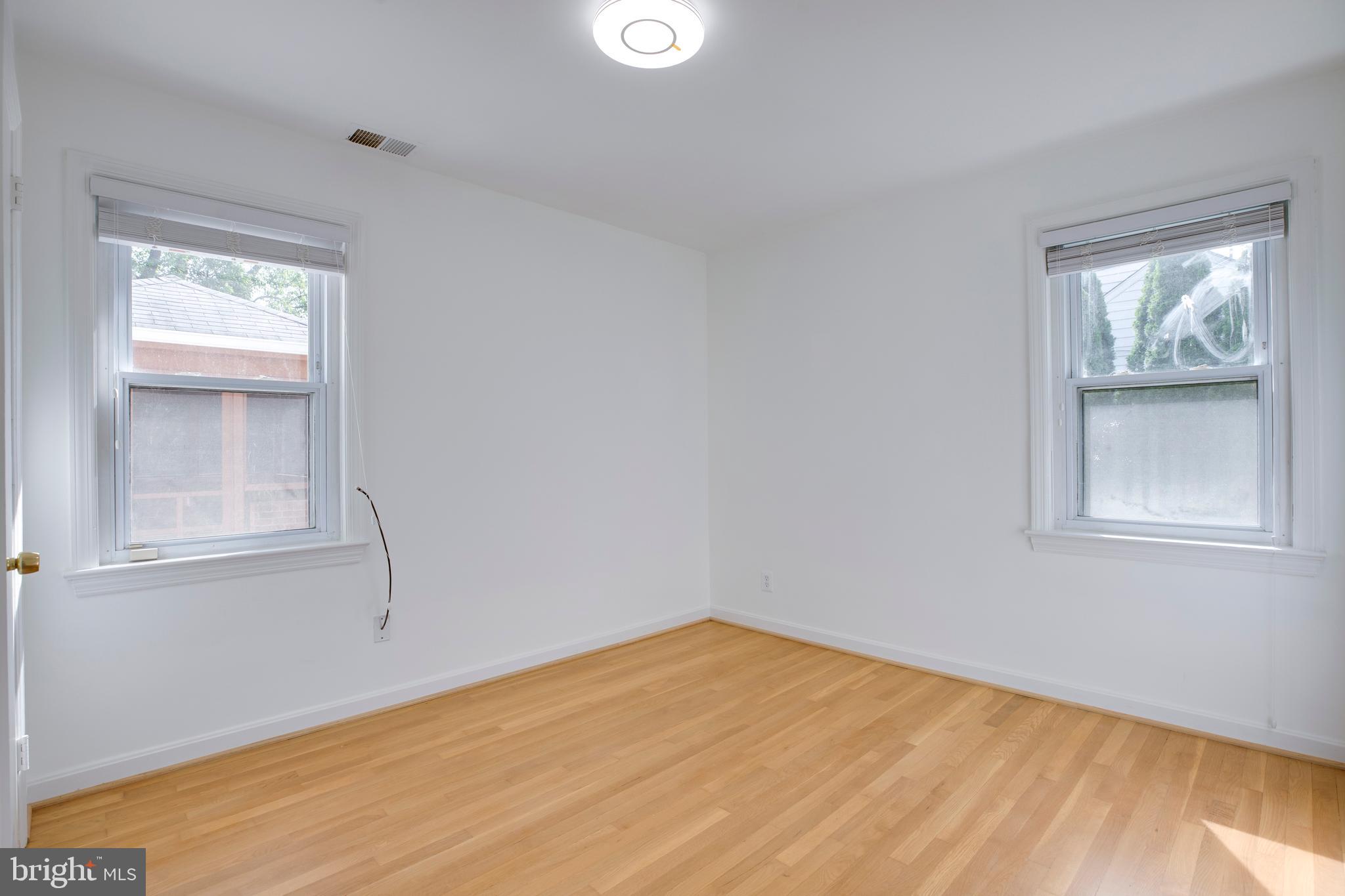 KENT GARDENS - Residential Lease