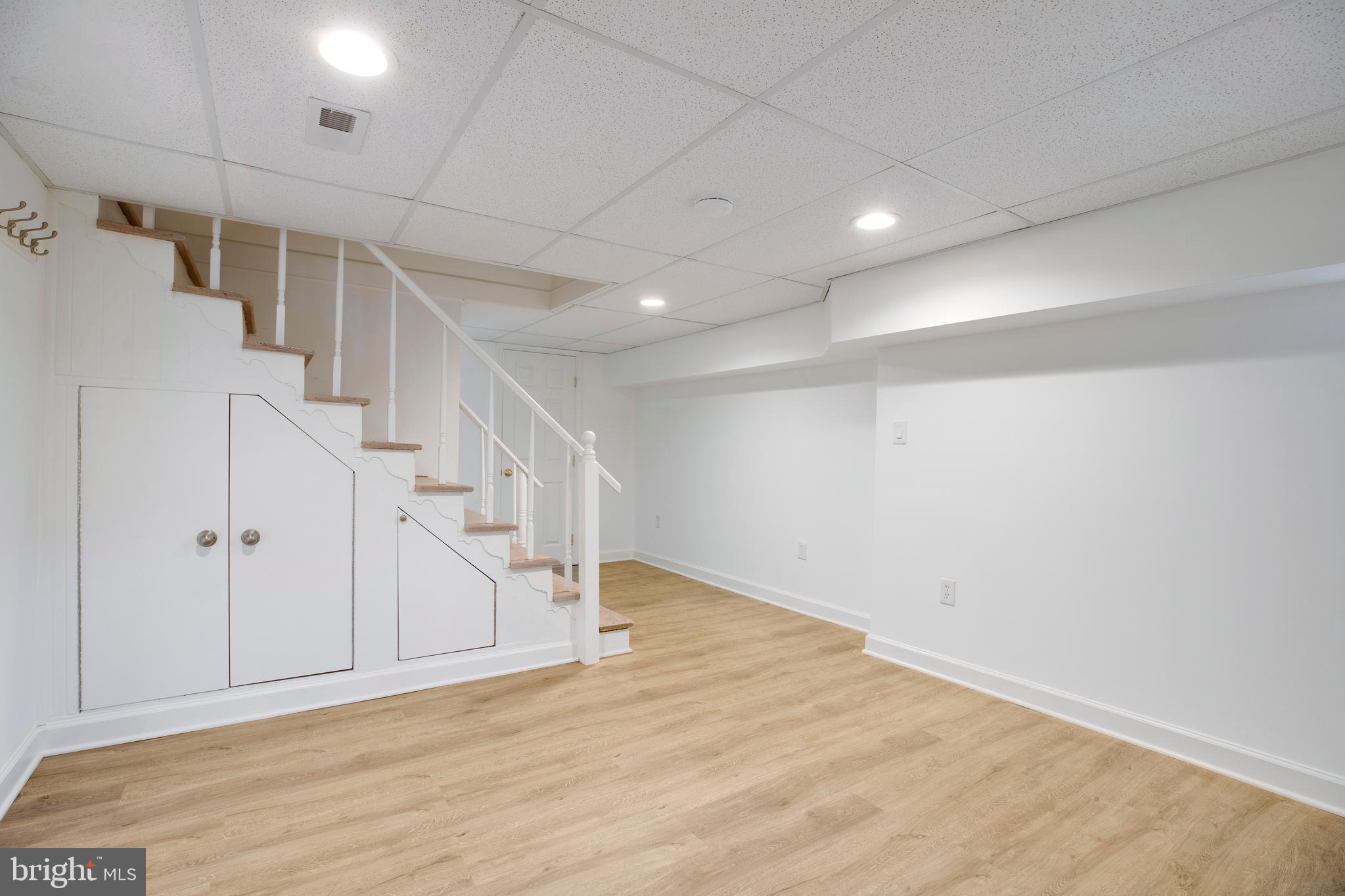 KENT GARDENS - Residential Lease