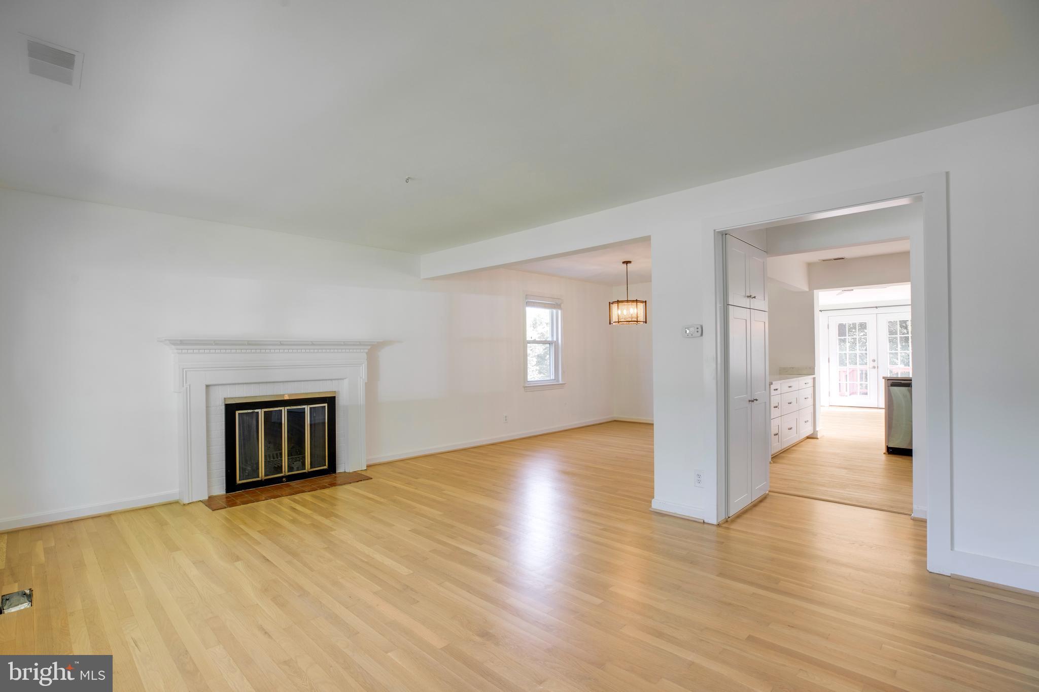 KENT GARDENS - Residential Lease