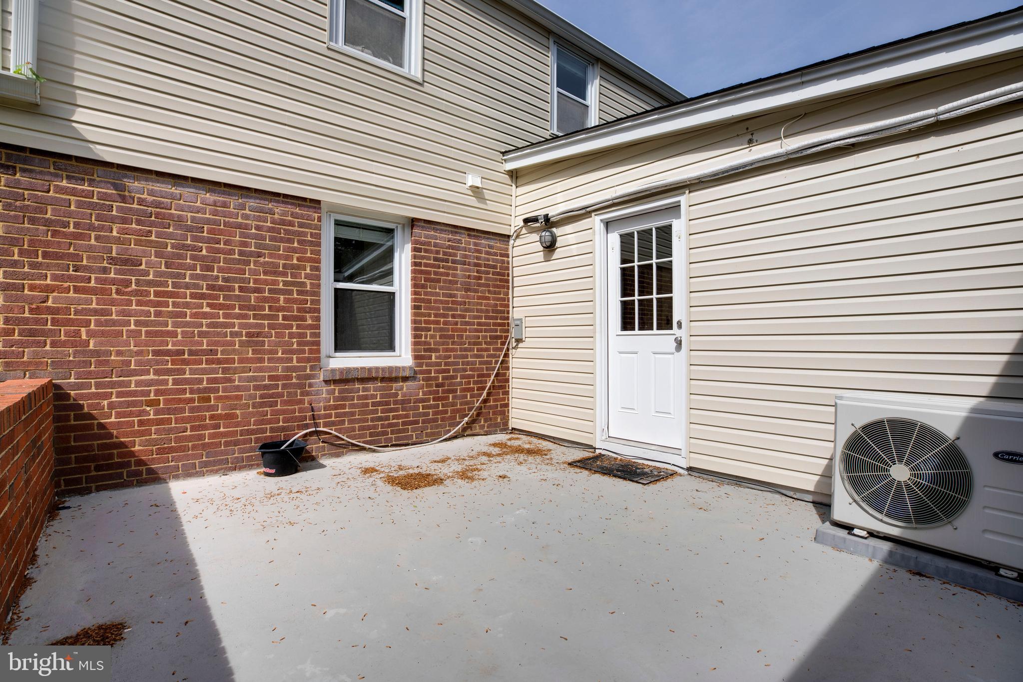 KENT GARDENS - Residential Lease