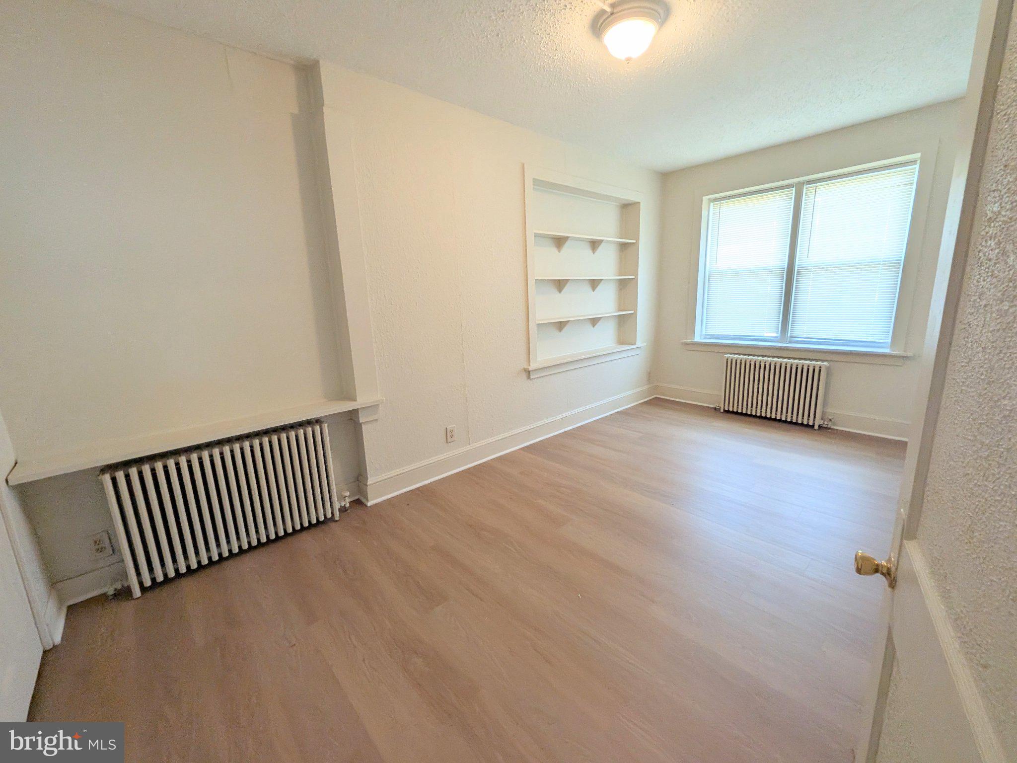 7 DRESSER AVENUE B