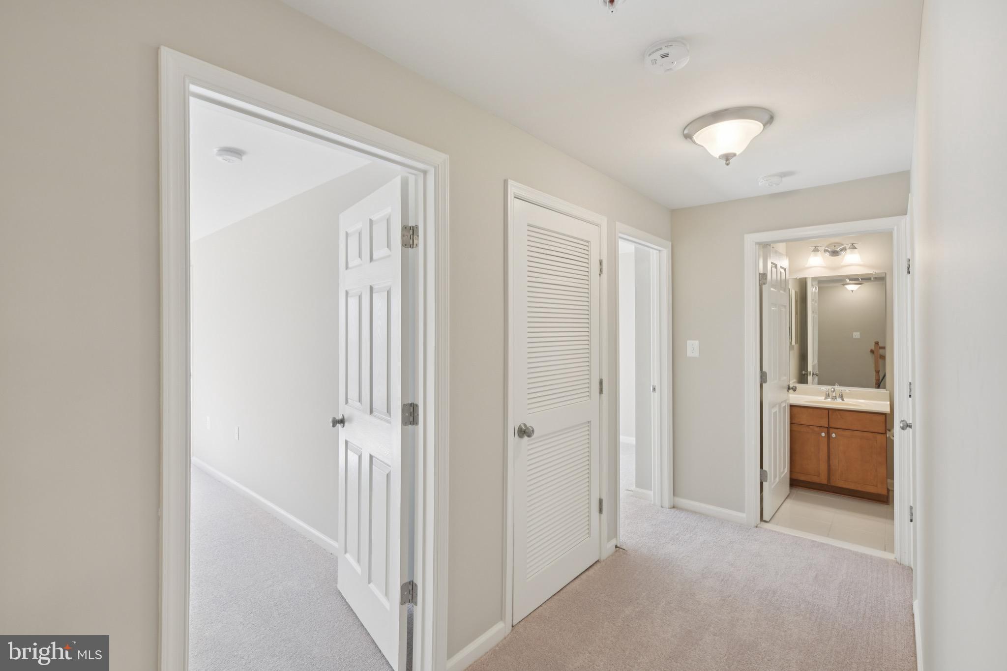 MARKET CENTER CONDOMINIUM - Residential