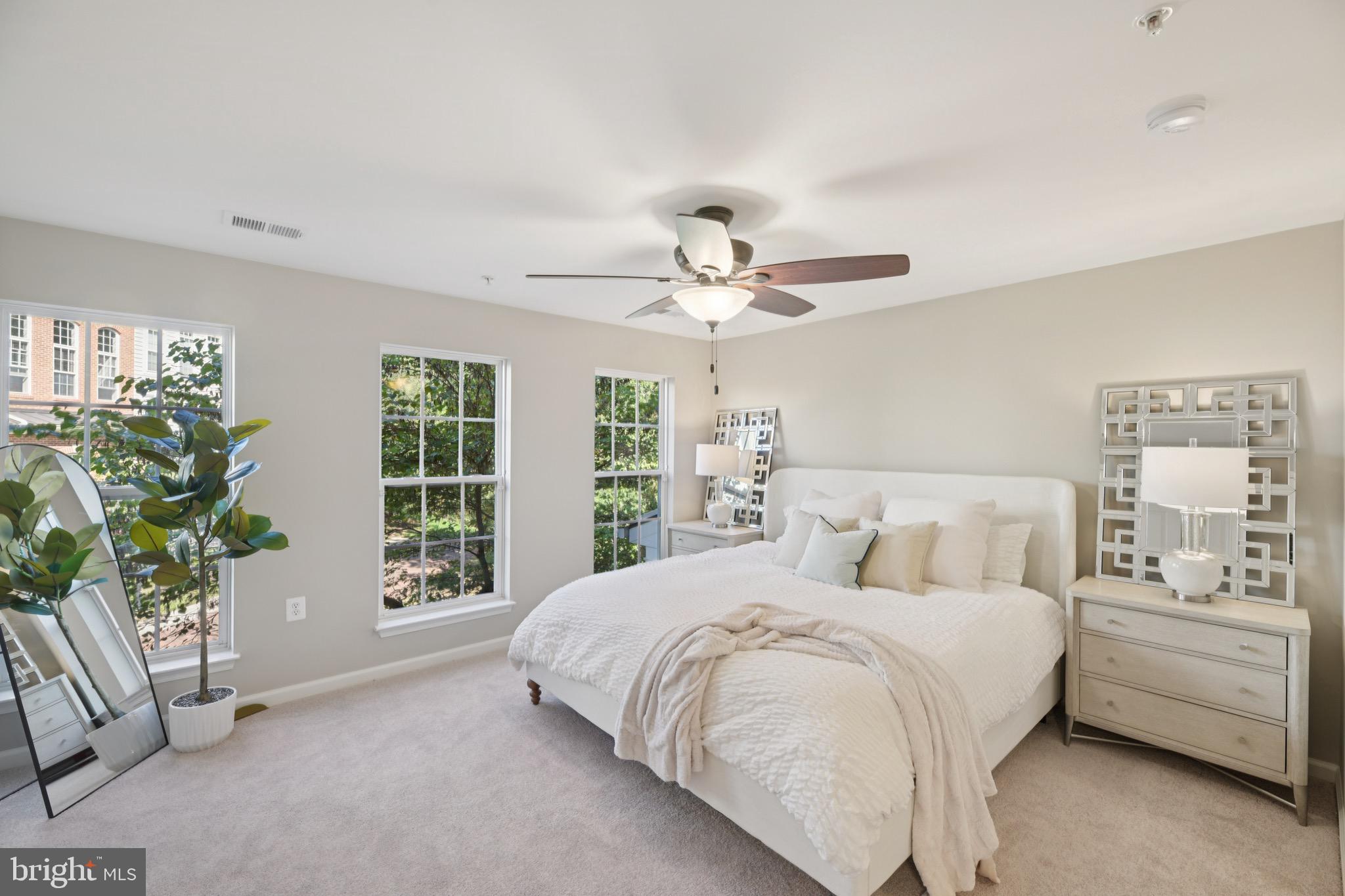 MARKET CENTER CONDOMINIUM - Residential