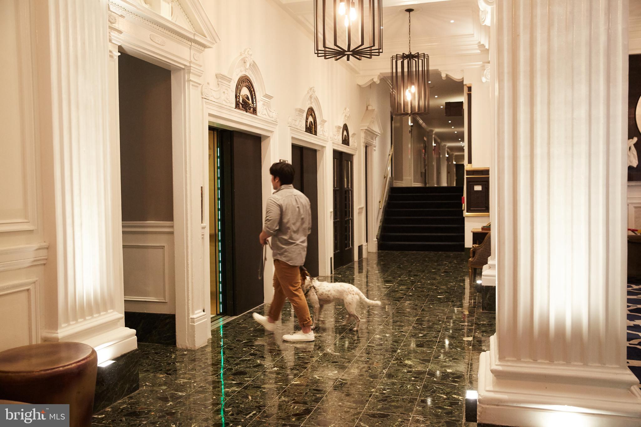 CENTER CITY - Residential Lease