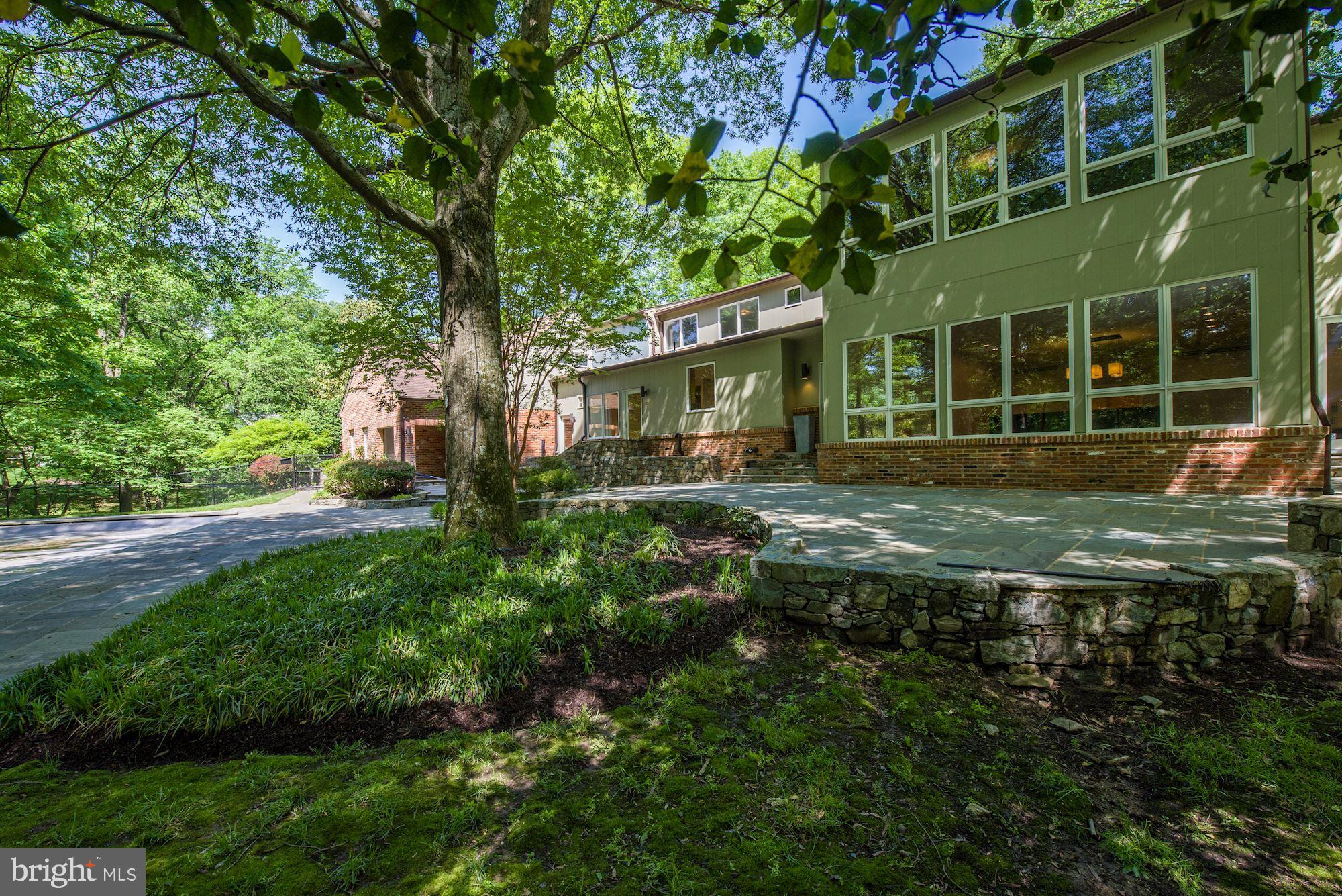 ROCKVILLE - Residential