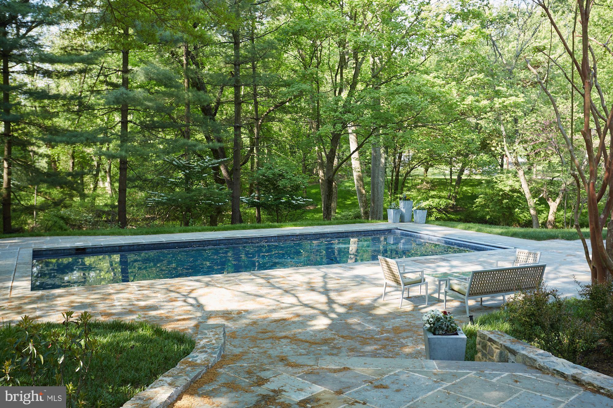 ROCKVILLE - Residential