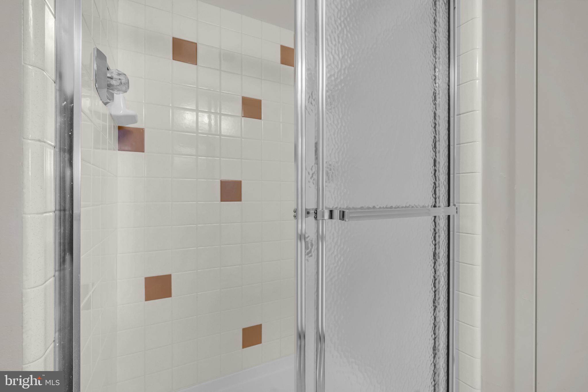 DELAIRE LANDING - Residential