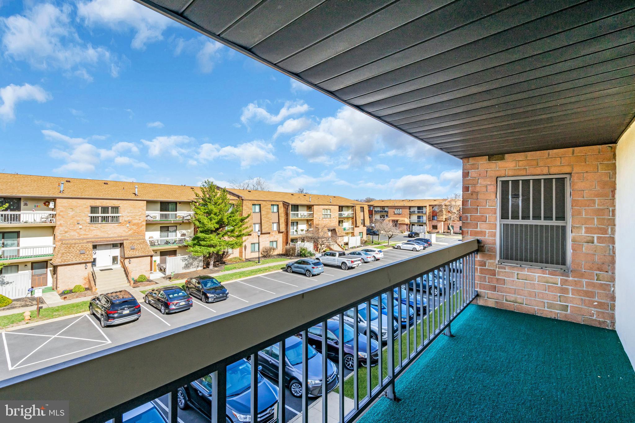 DELAIRE LANDING - Residential