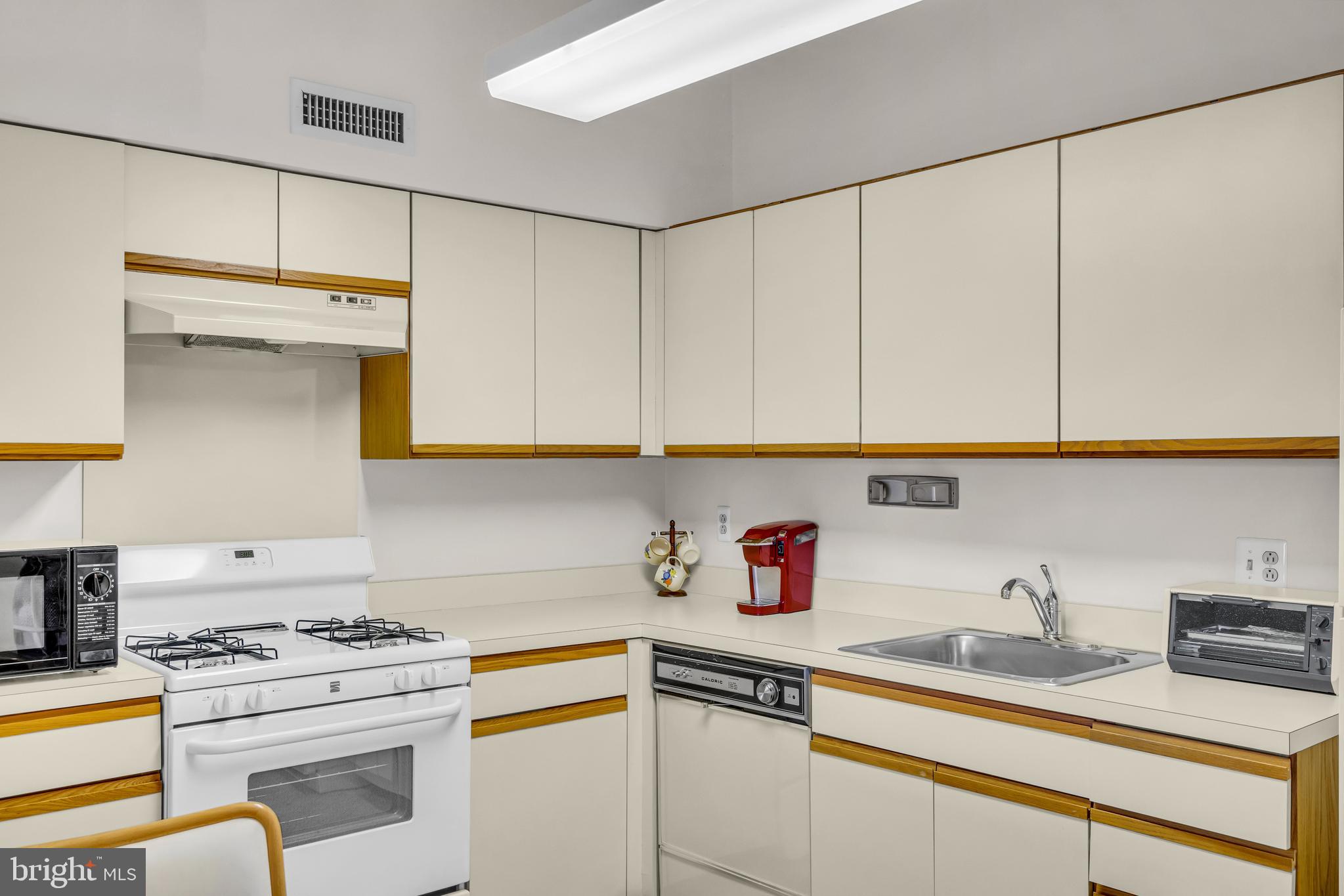 DELAIRE LANDING - Residential