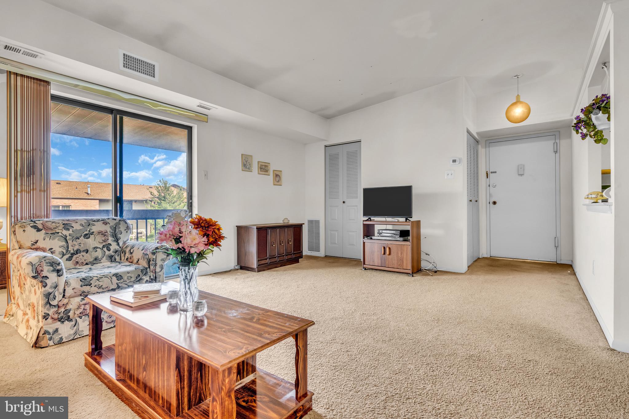 DELAIRE LANDING - Residential