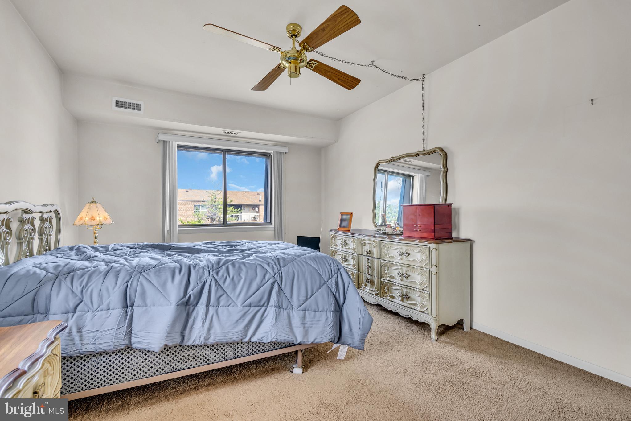 DELAIRE LANDING - Residential