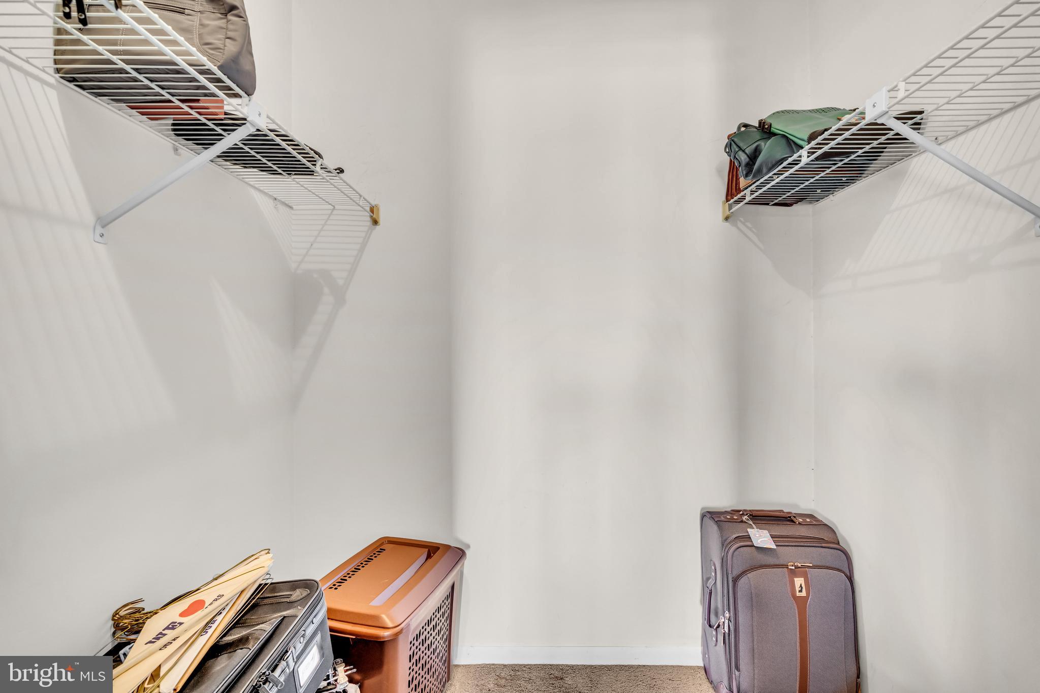 DELAIRE LANDING - Residential