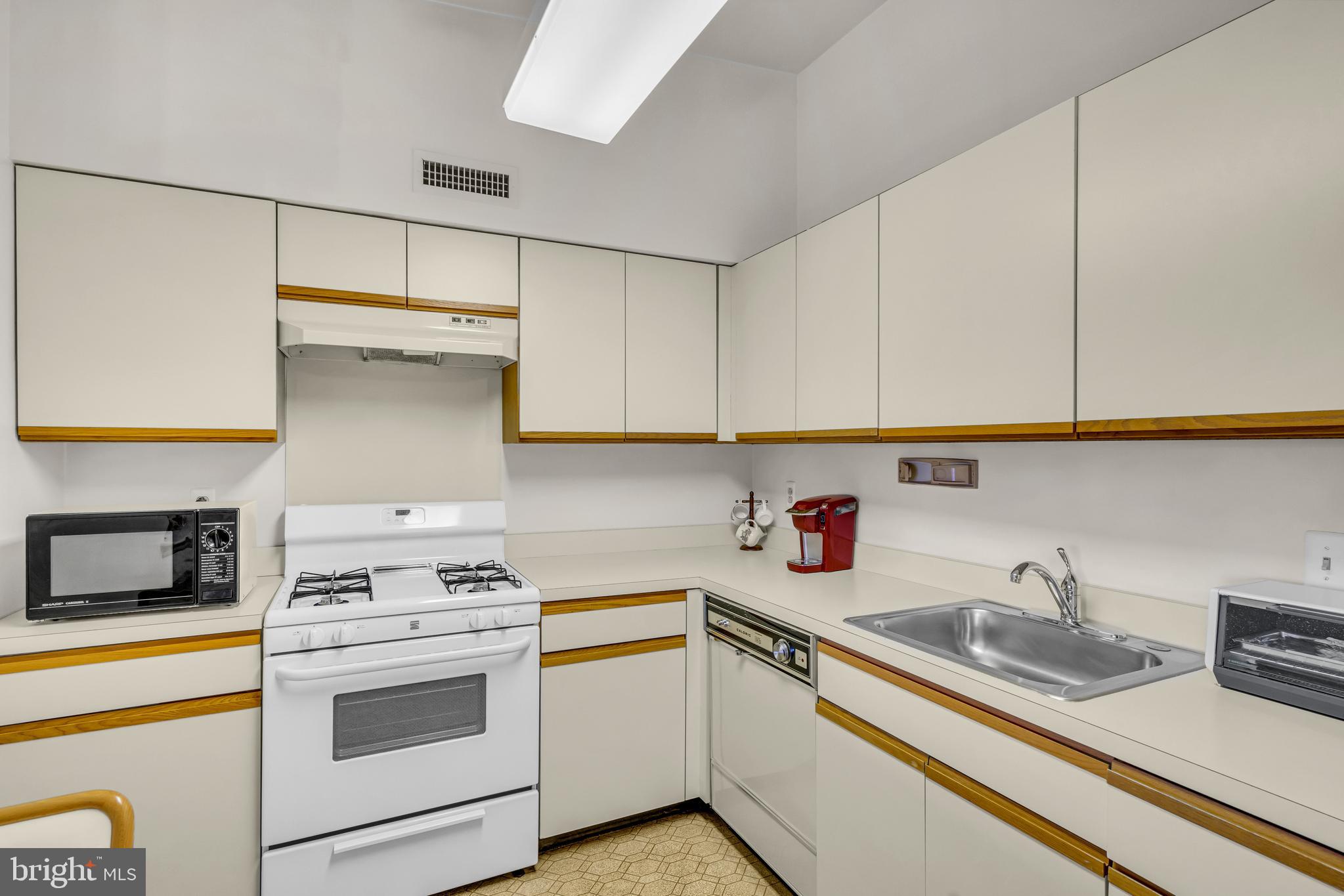 DELAIRE LANDING - Residential