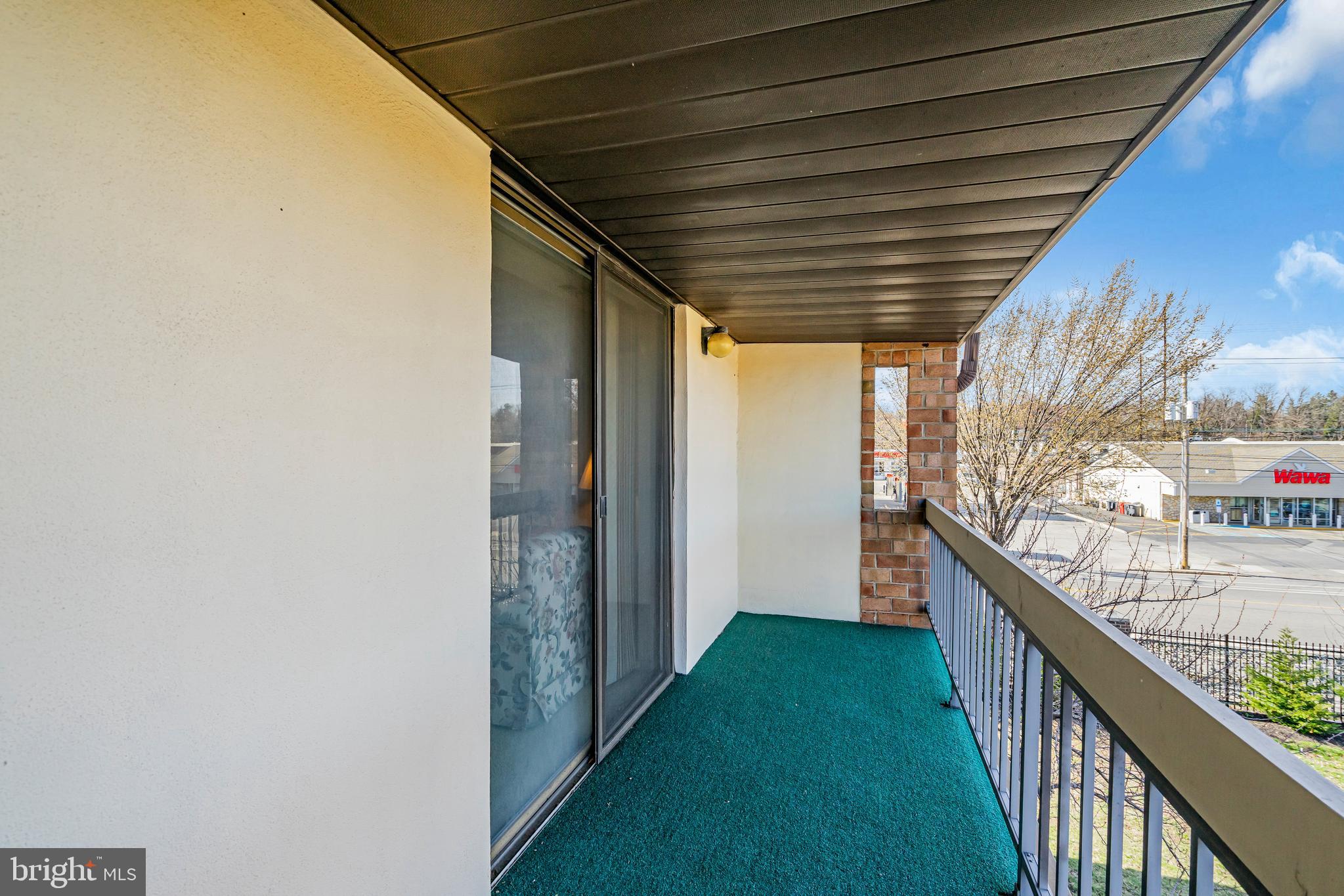 DELAIRE LANDING - Residential