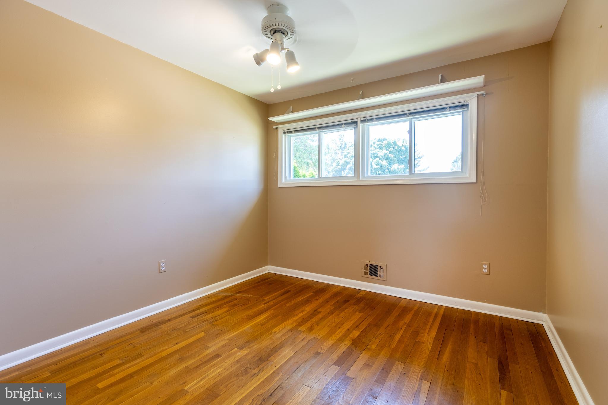 ROLLINGWOOD - Residential