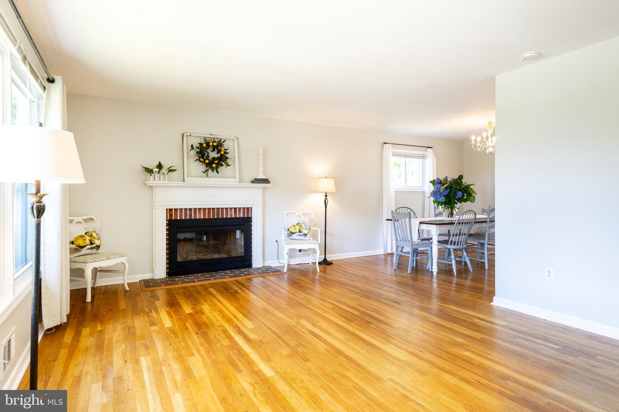 ROLLINGWOOD - Residential