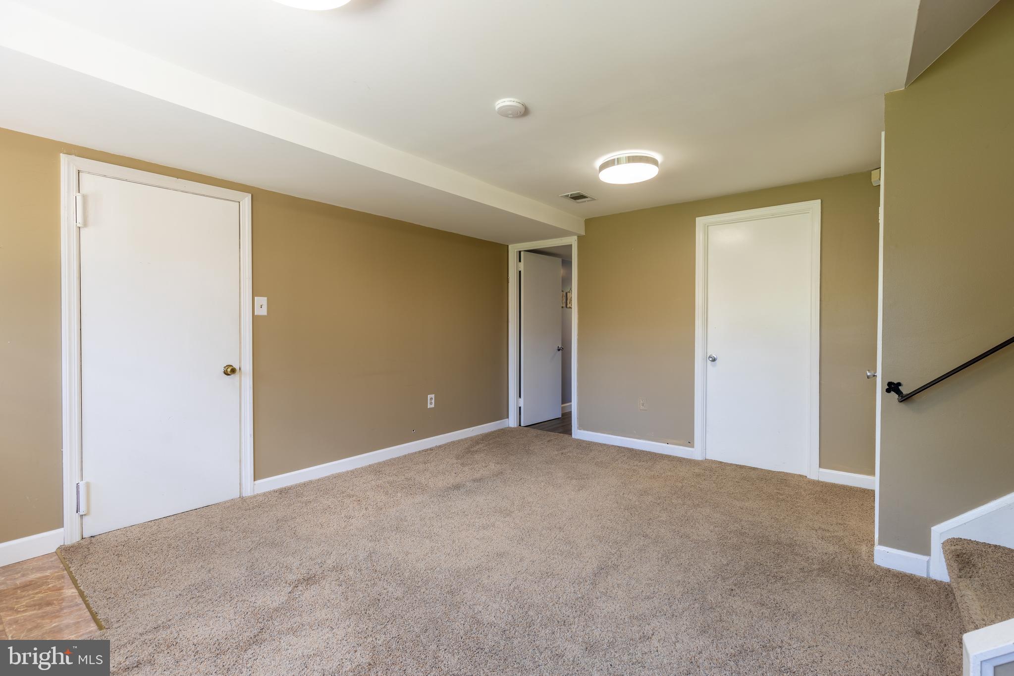 ROLLINGWOOD - Residential