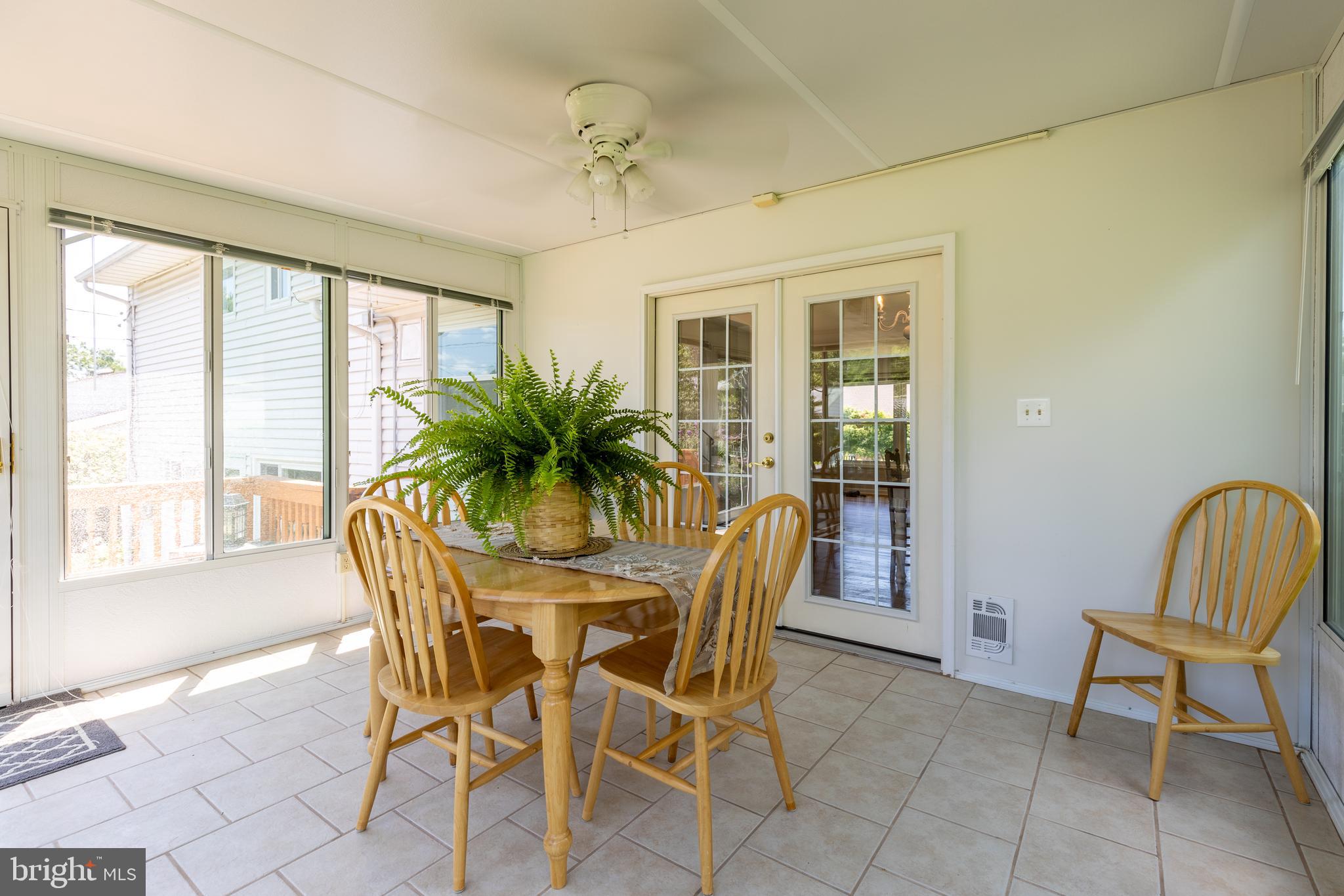 ROLLINGWOOD - Residential