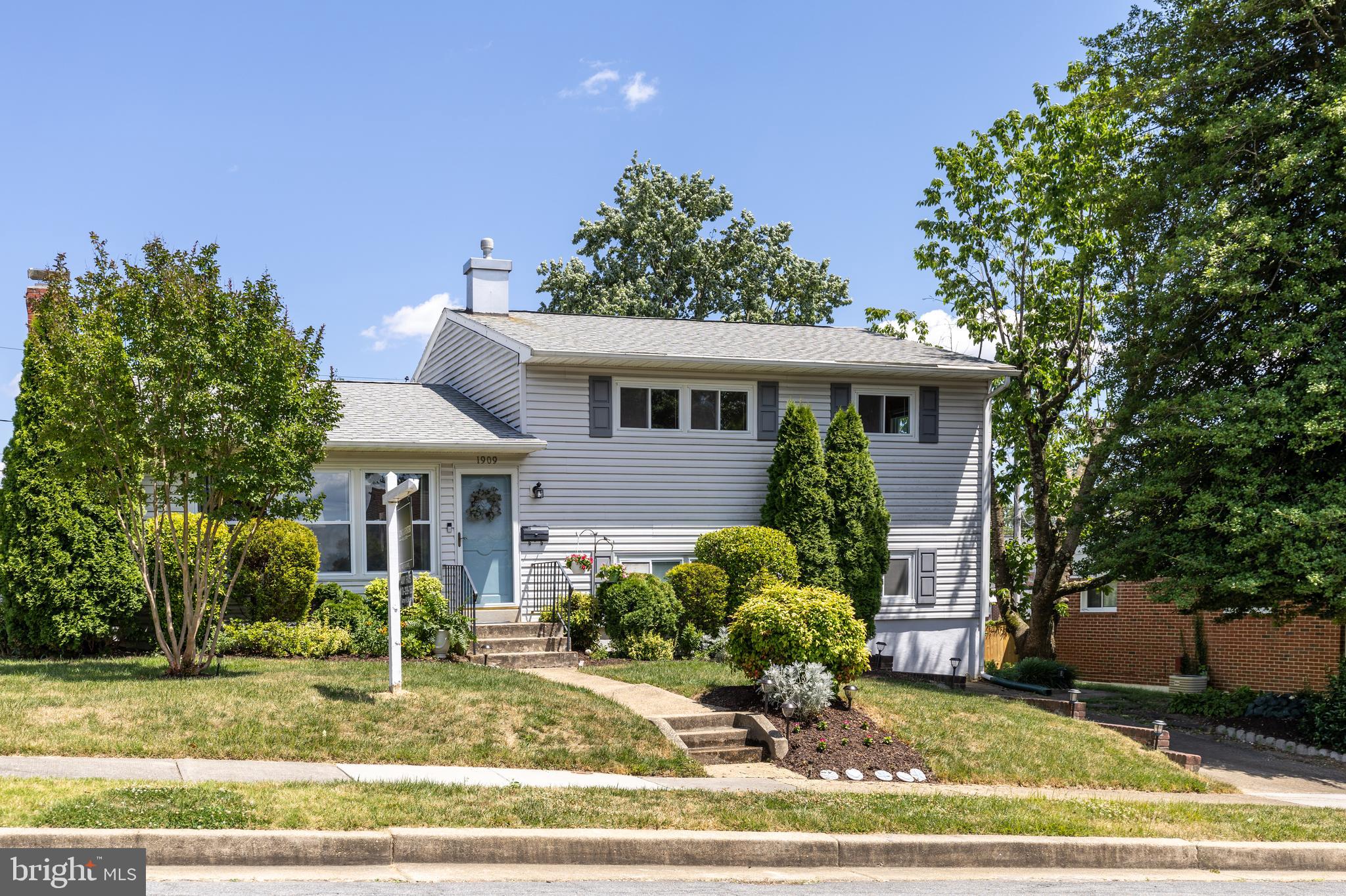 ROLLINGWOOD - Residential