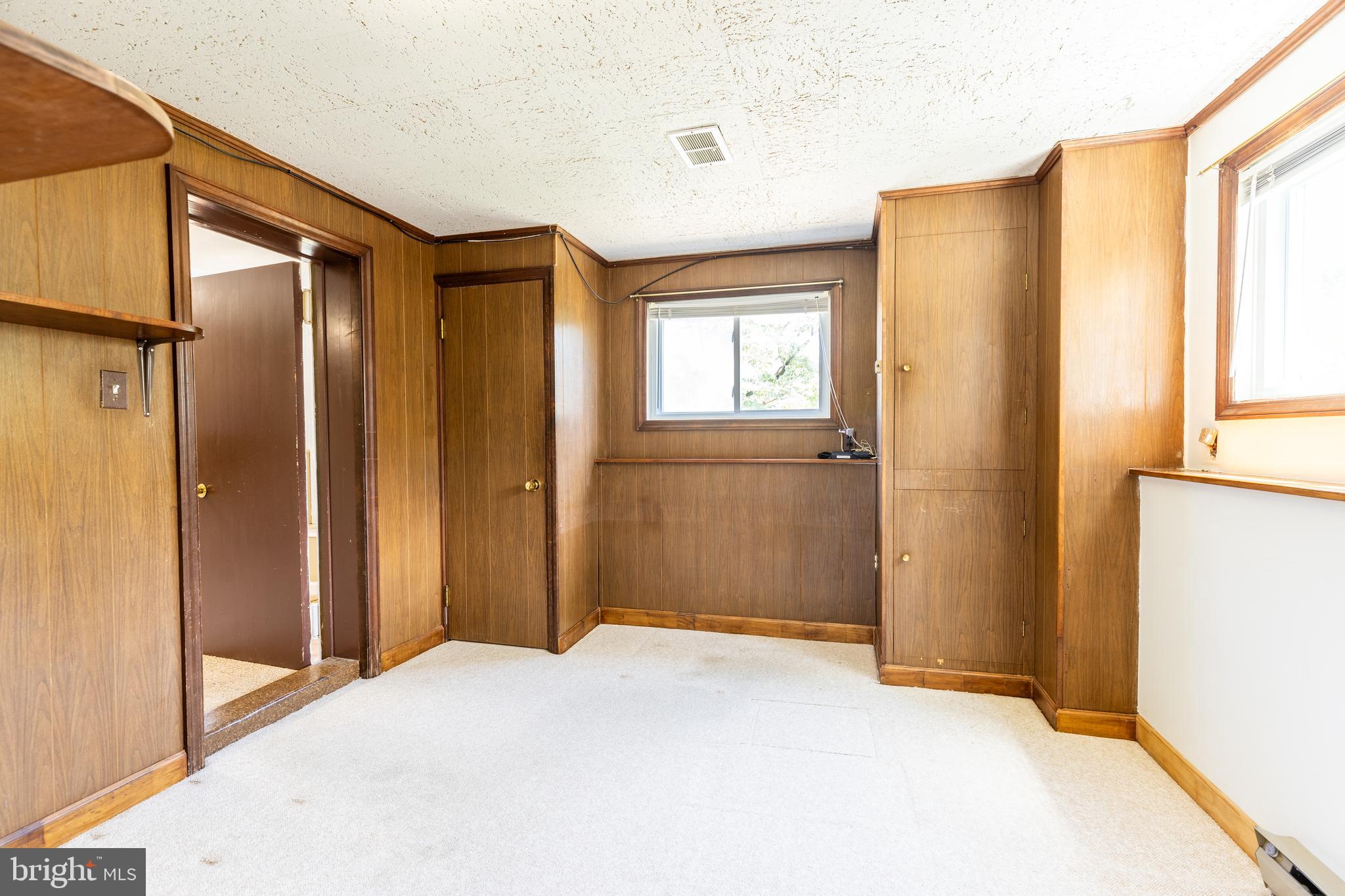 ROLLINGWOOD - Residential