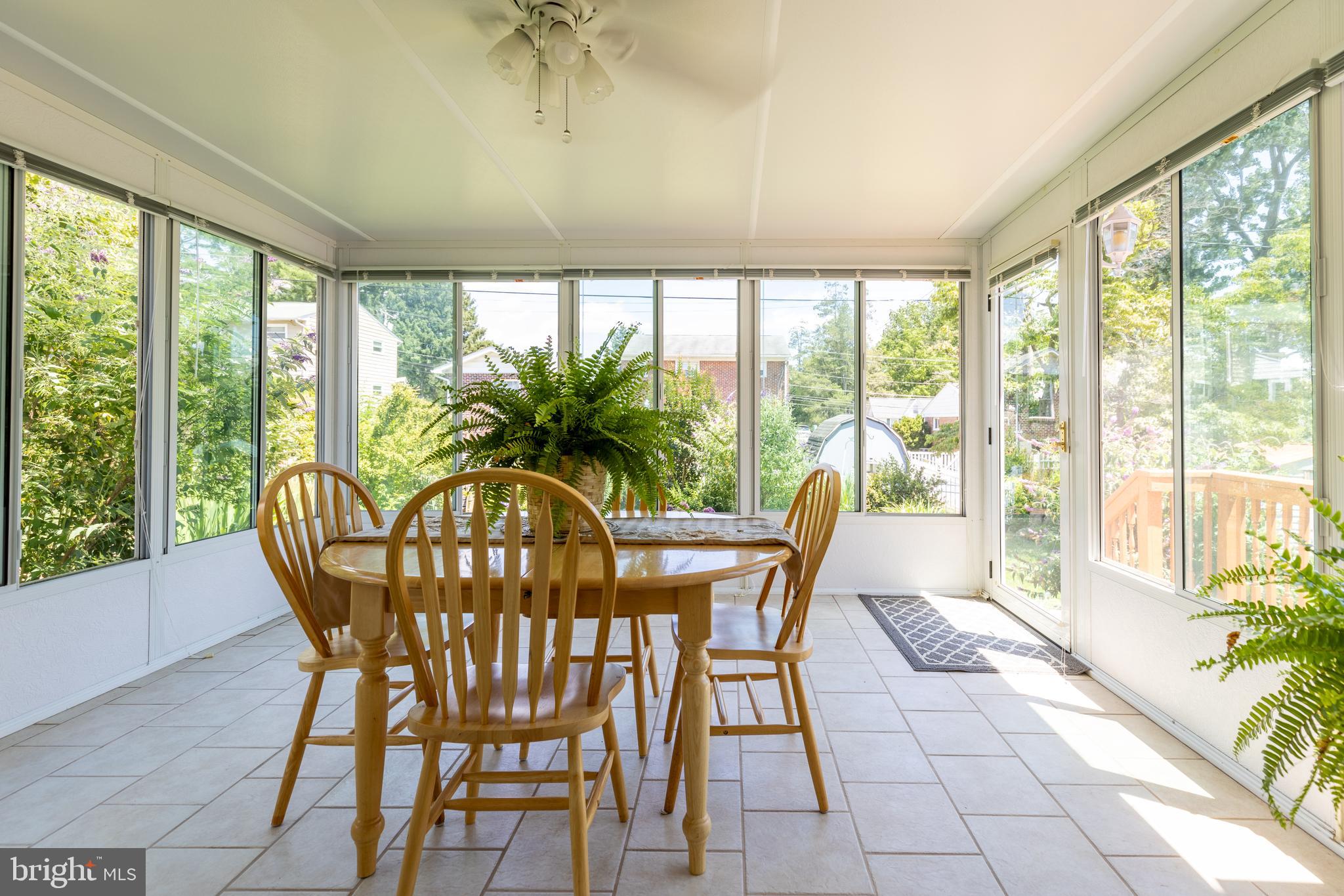 ROLLINGWOOD - Residential